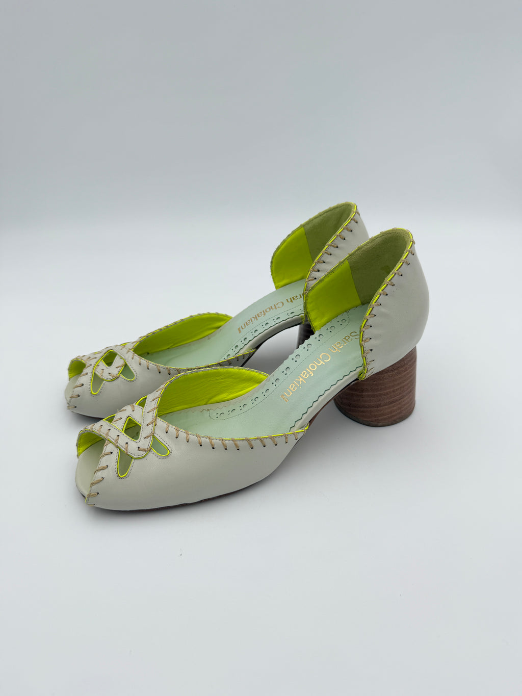 Sarah Chofakian Pearl Green Peep Toe Size 7 US