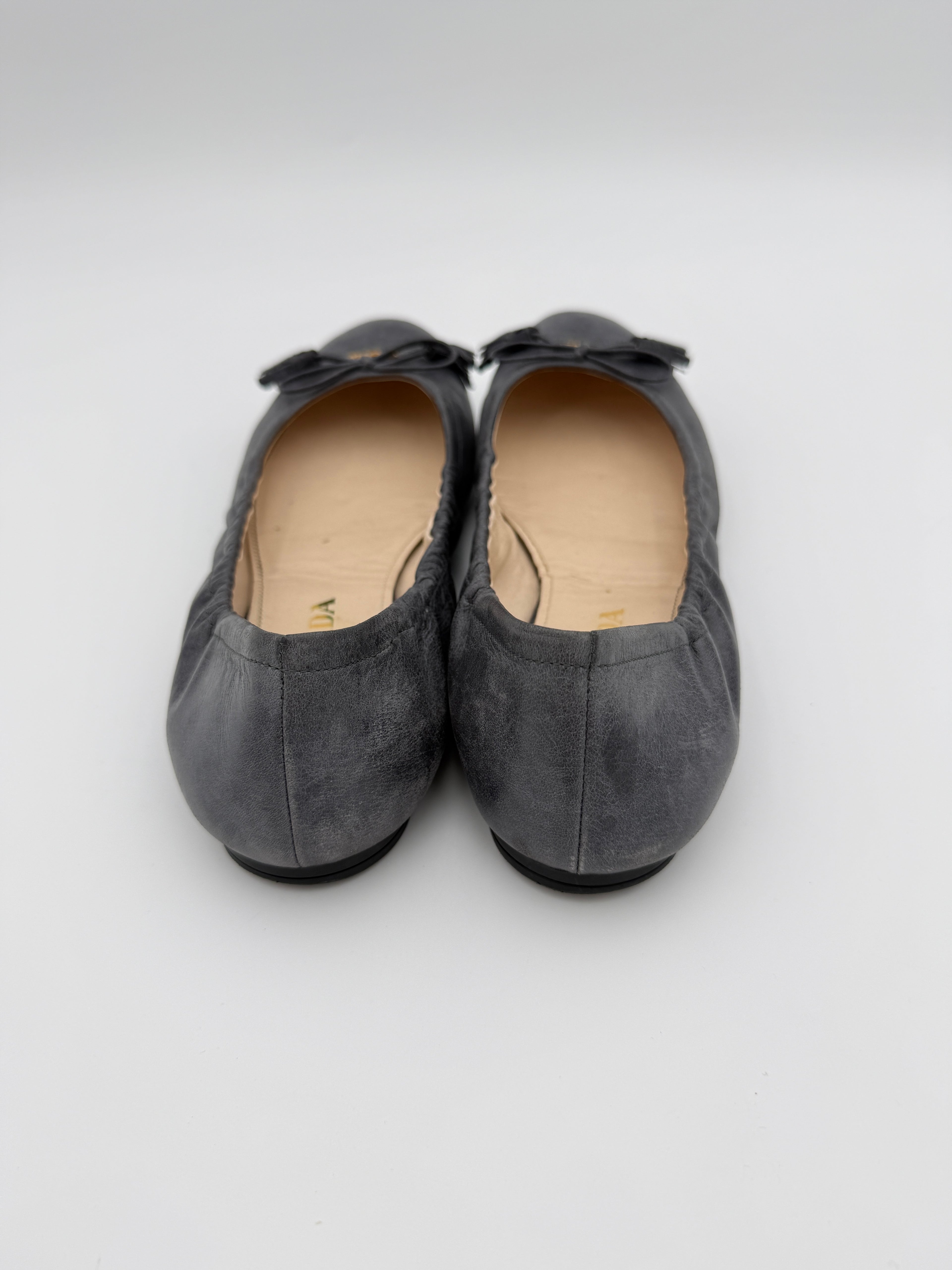 Prada Gray Ballerinas Size 37,5
