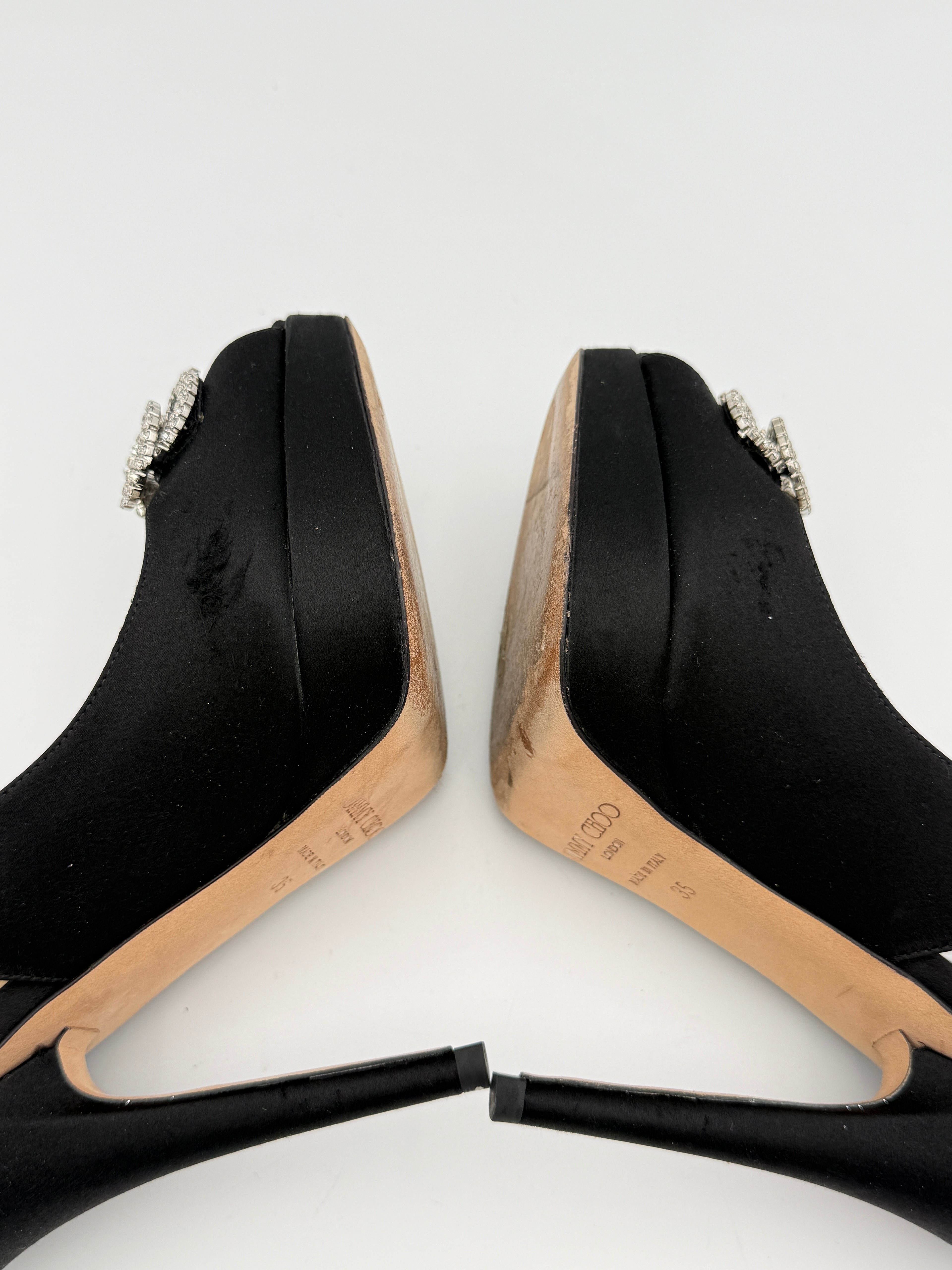 Jimmy Choo Cristal Lace pump size 35