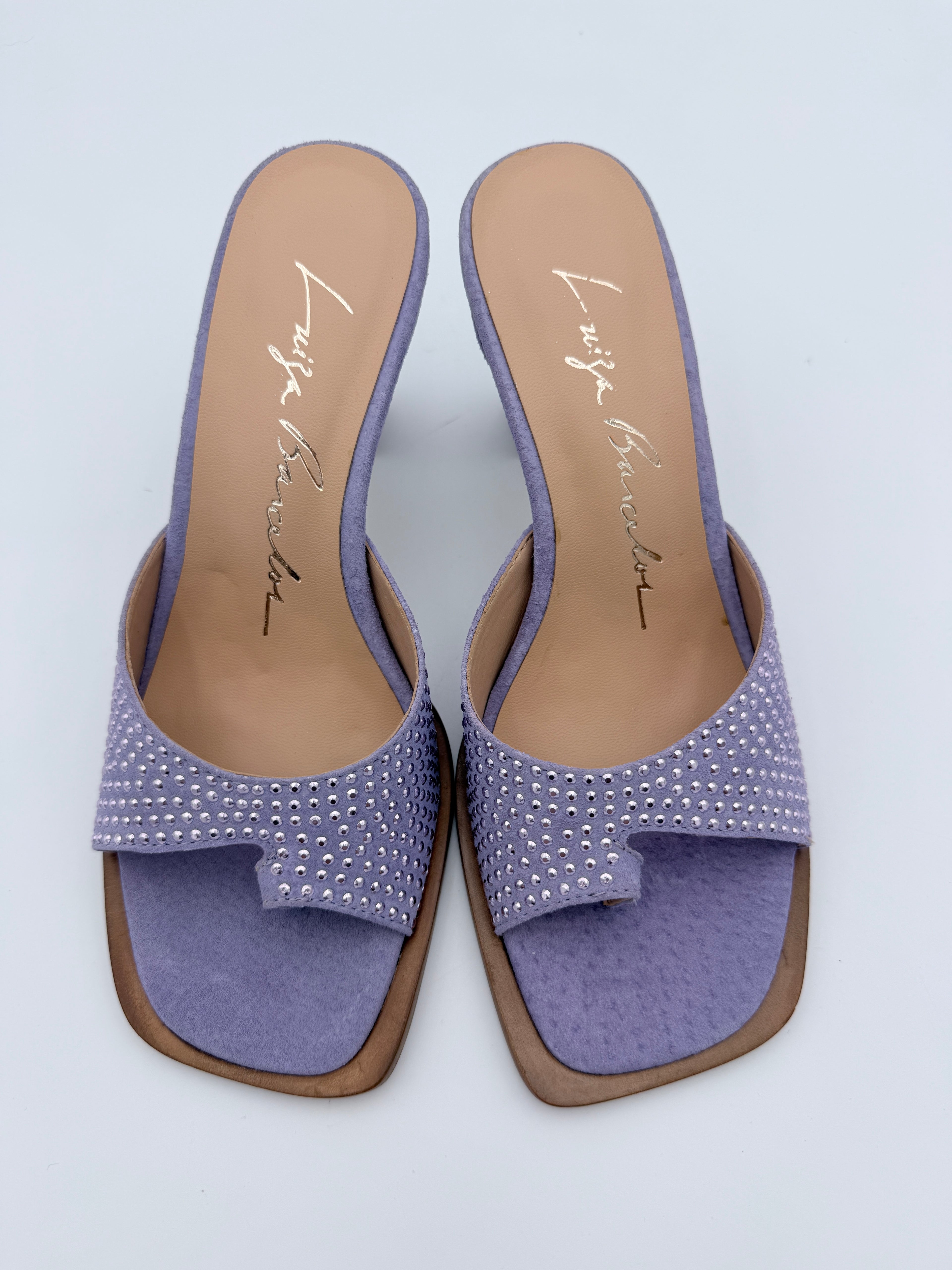 Luiza Barcelos Salerno Lilac B007 V6