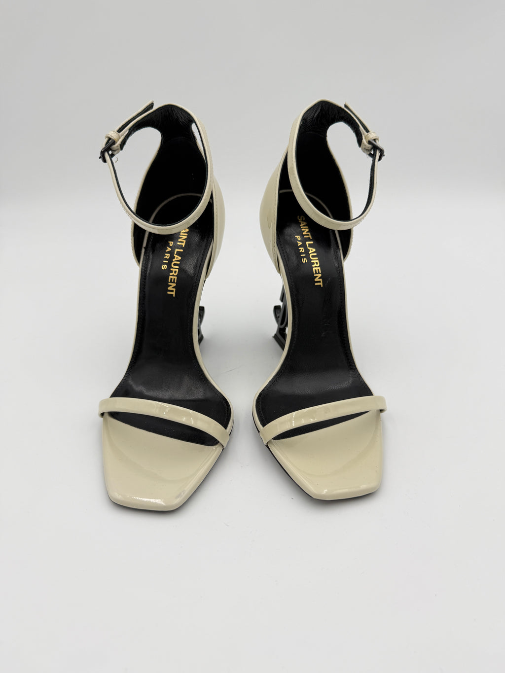 YSL Opyum Patent off white Sandal Size 35,5