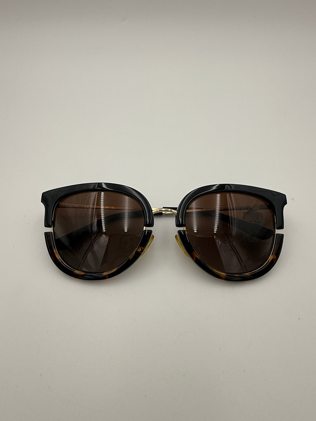 Tory Burch Sunglasses With Case