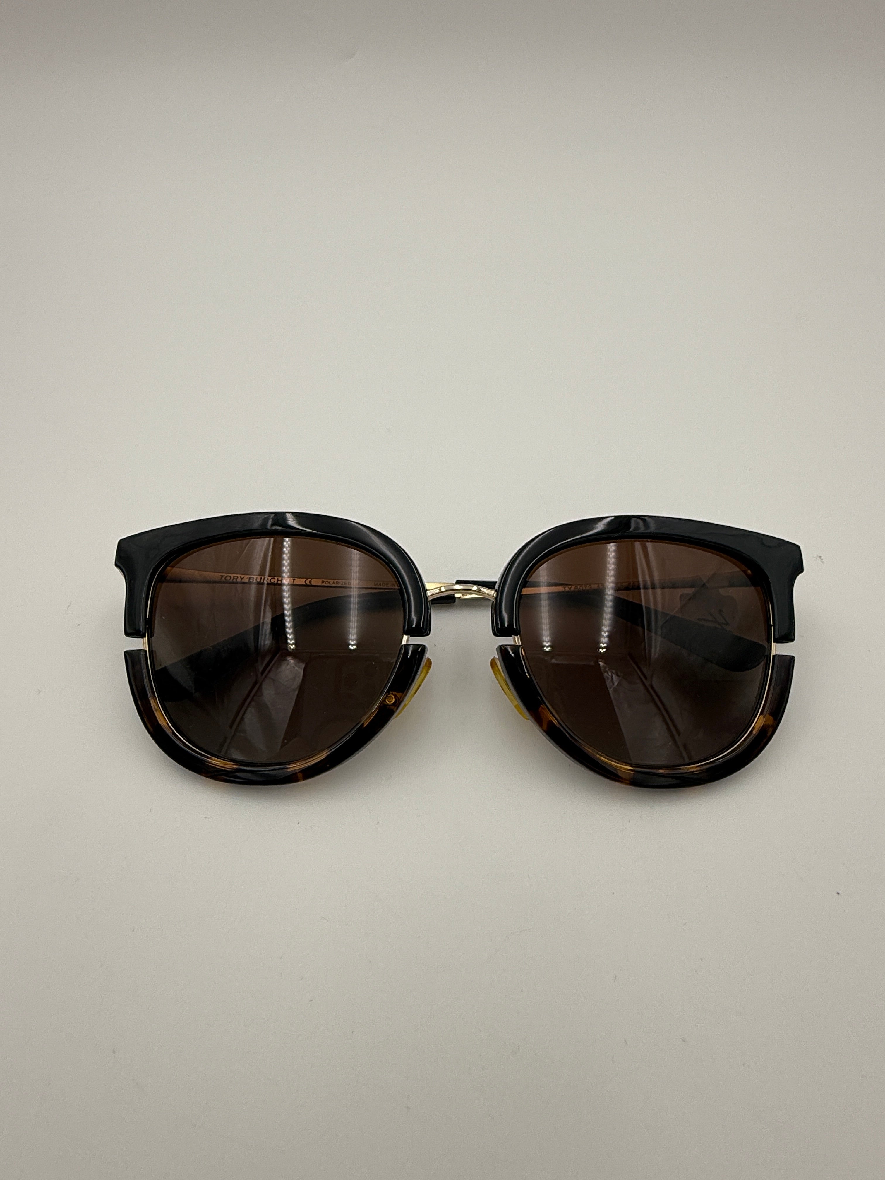 Tory Burch Sunglasses With Case