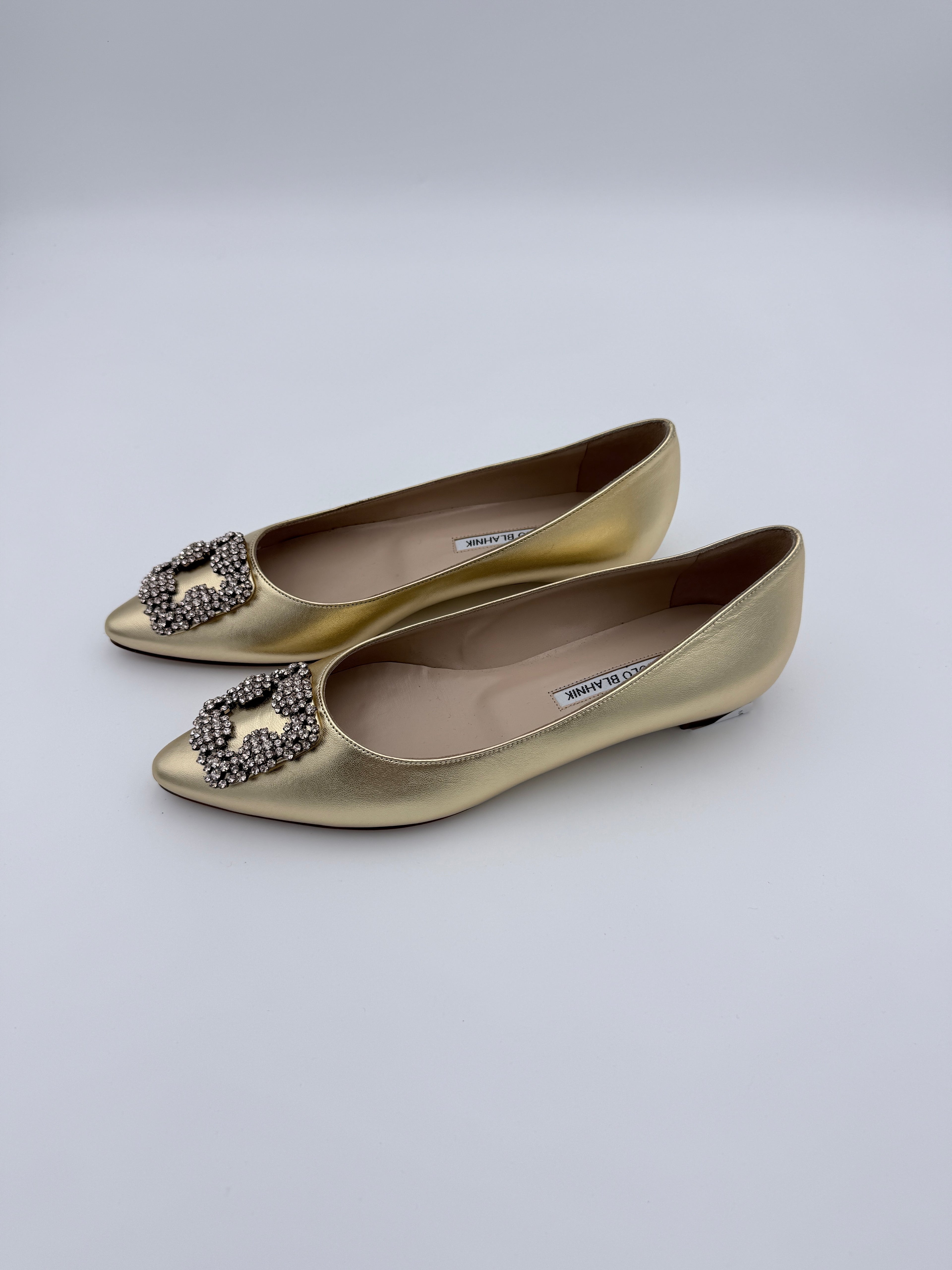 Manolos Hangisi mettalic Flats size 38