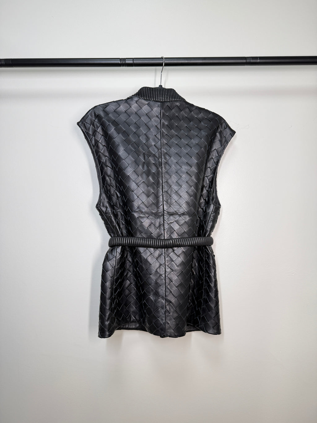 DGaia Intreciatto Leather Vest with Belt