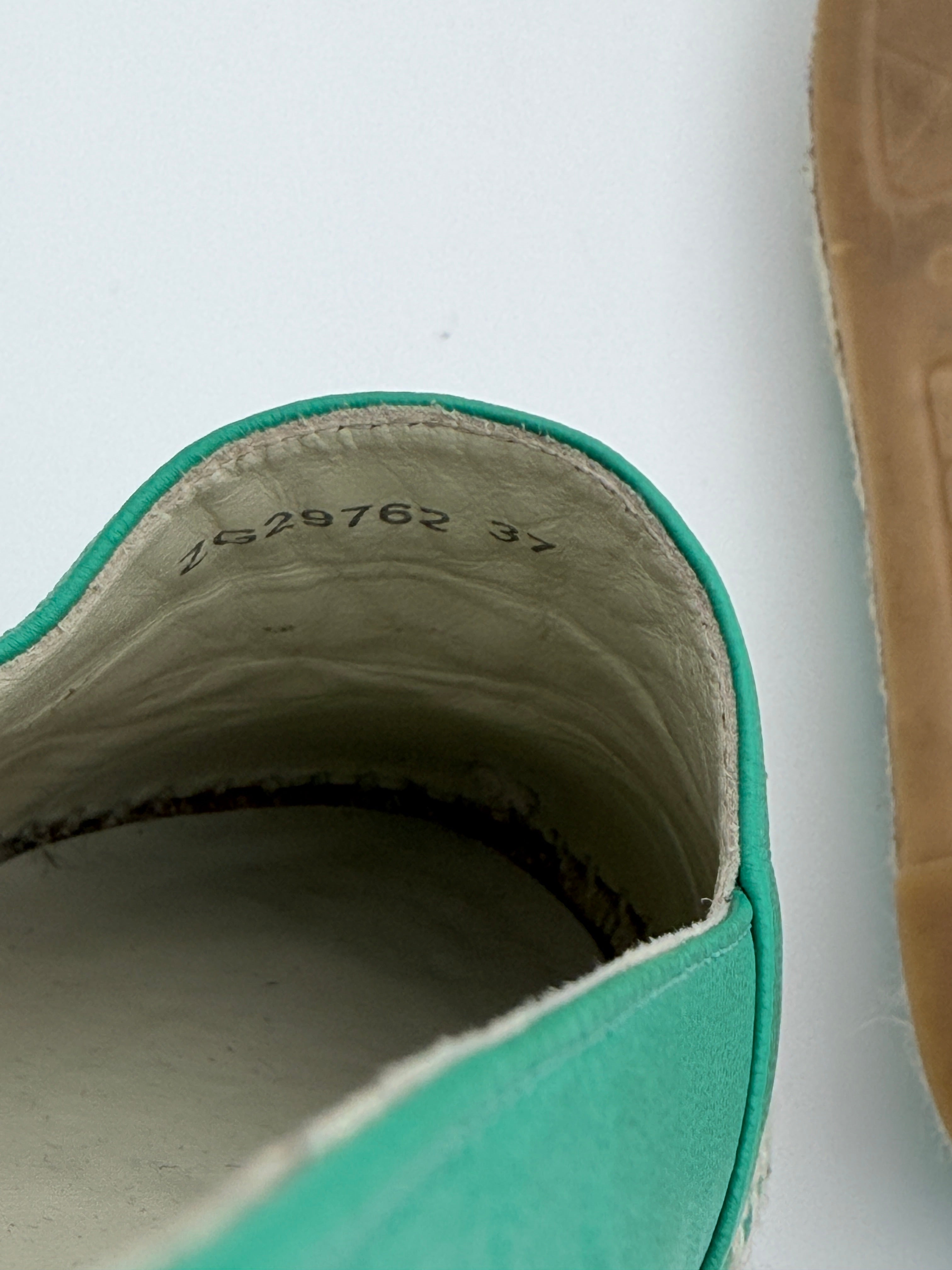 Chanel Green Leather Espadrille size 37