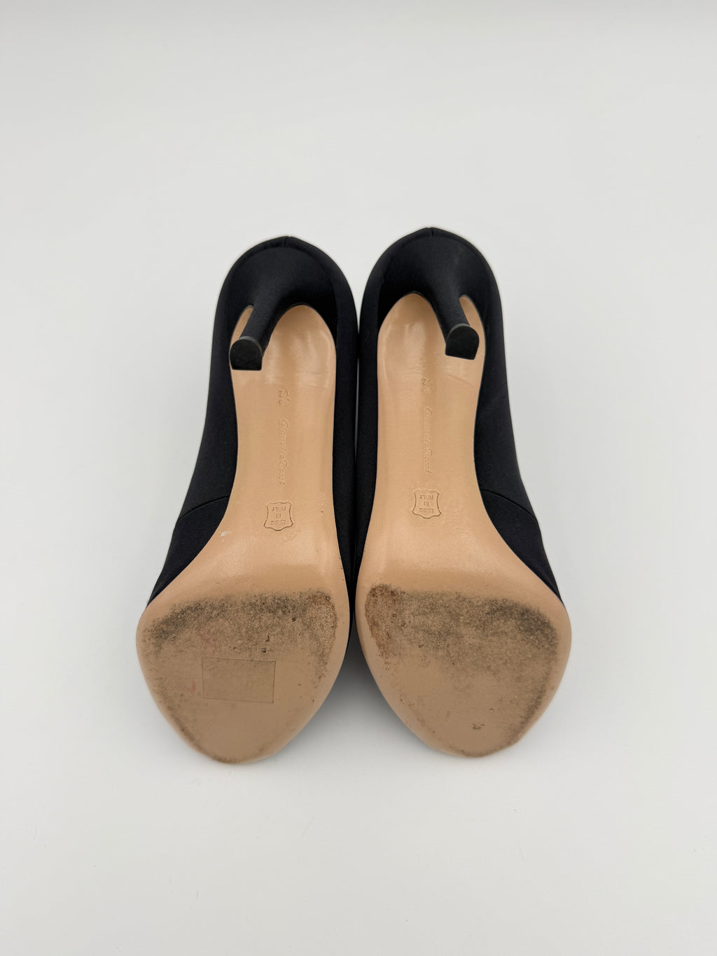 Gianvitto Rossi Black Satin Peep Toe - Size EU36.5