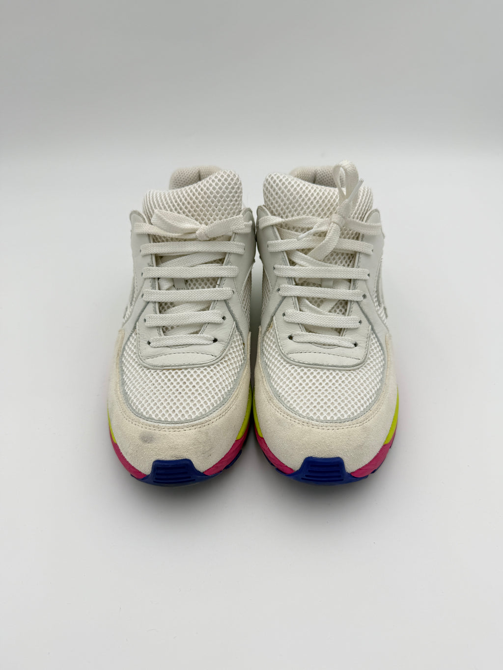 Chanel Withe Sneaker Size 37,5