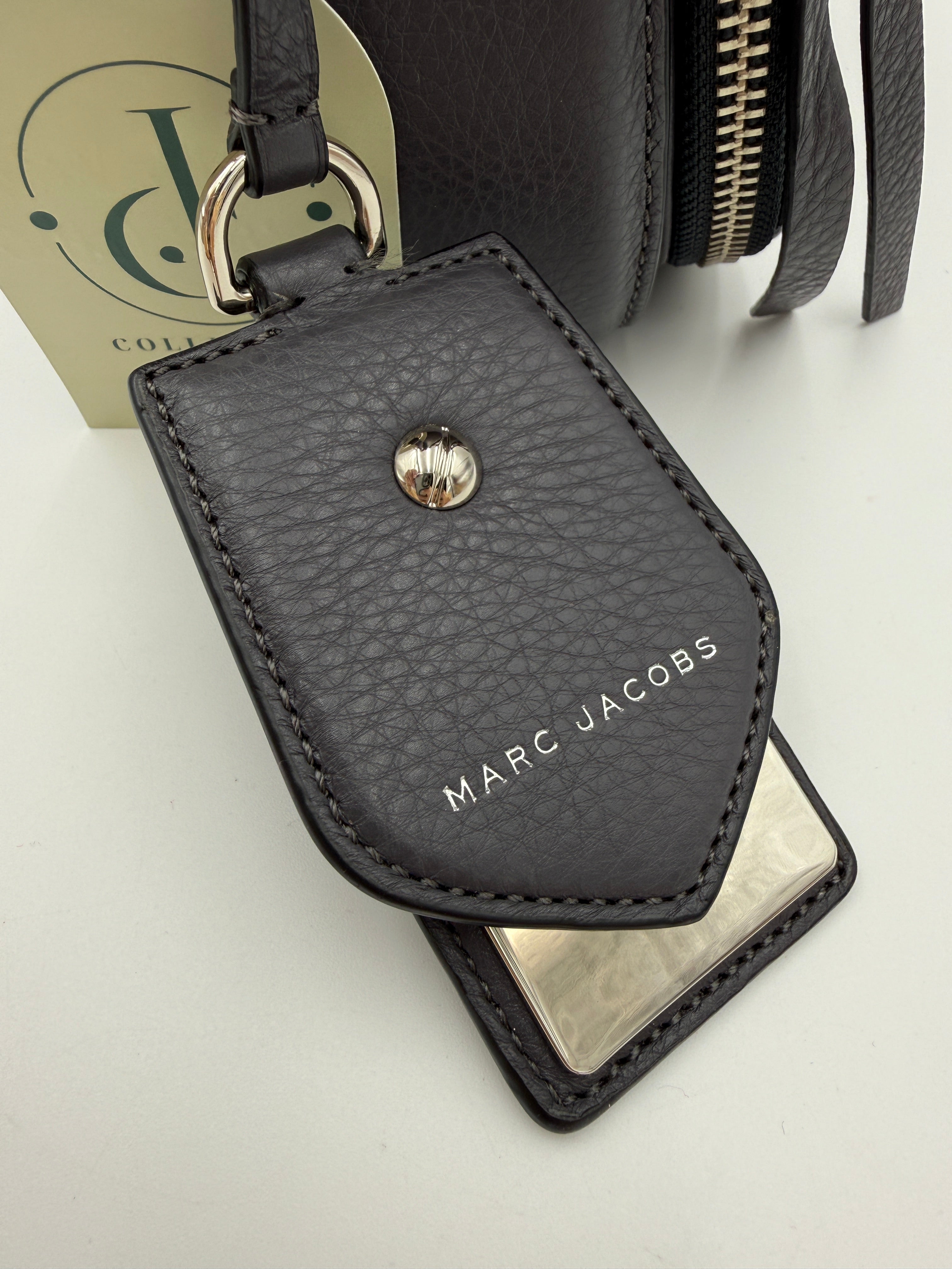 Marc Jacobs Saddle Gray bag with dust