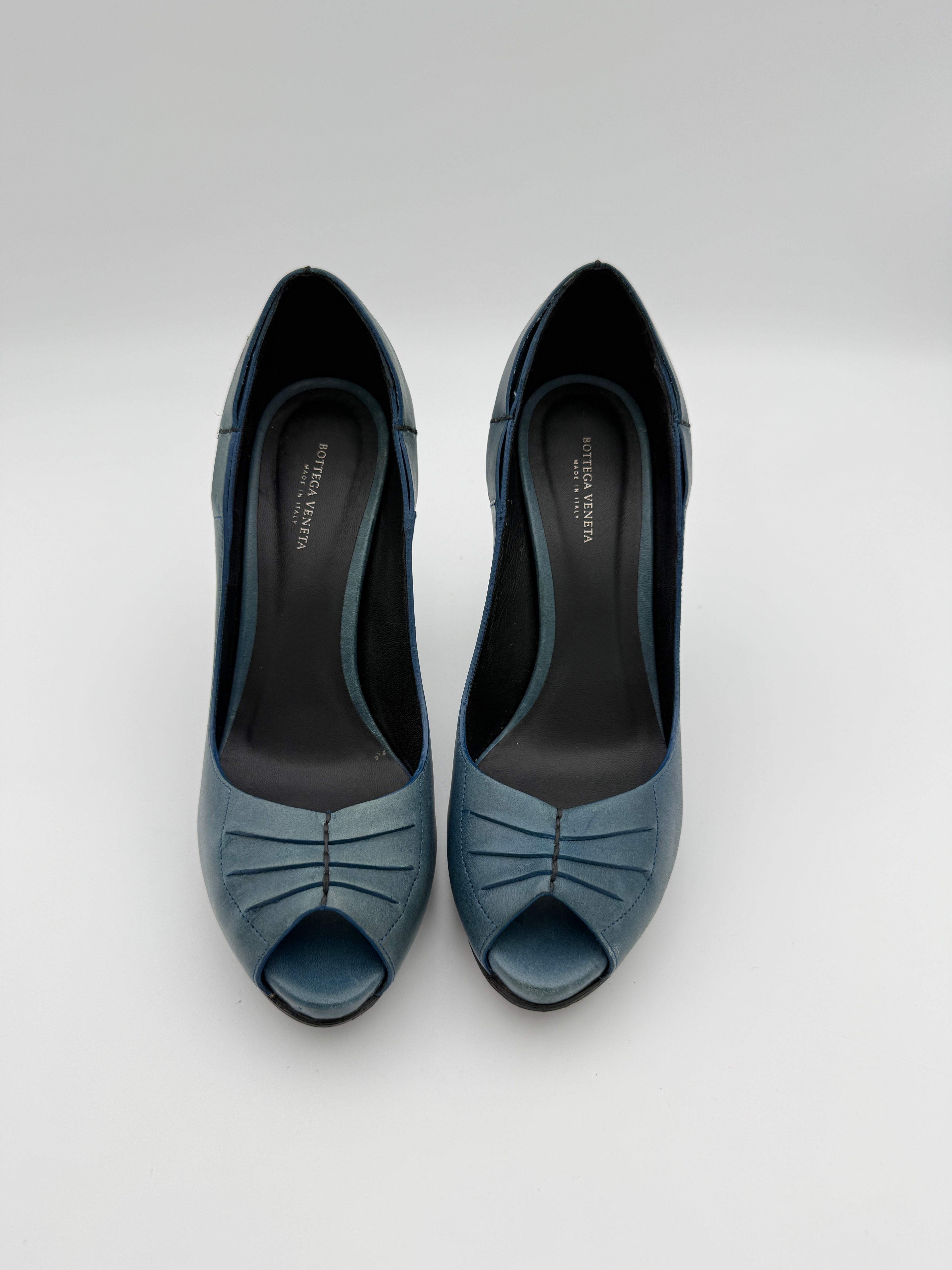Bottega Veneta  Blue heel Size 38 EU