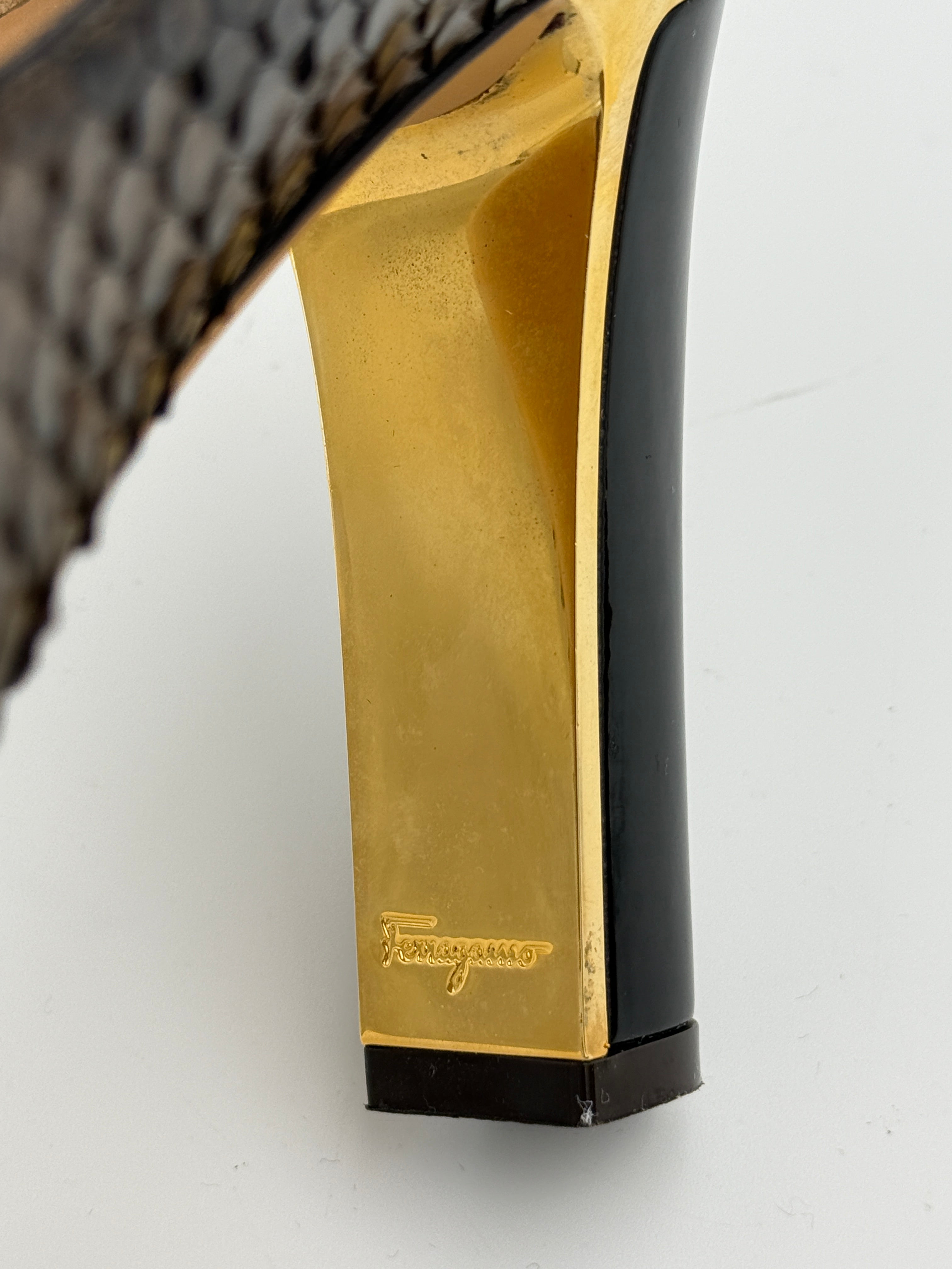 Ferragamo Brown Python Heel US7,5