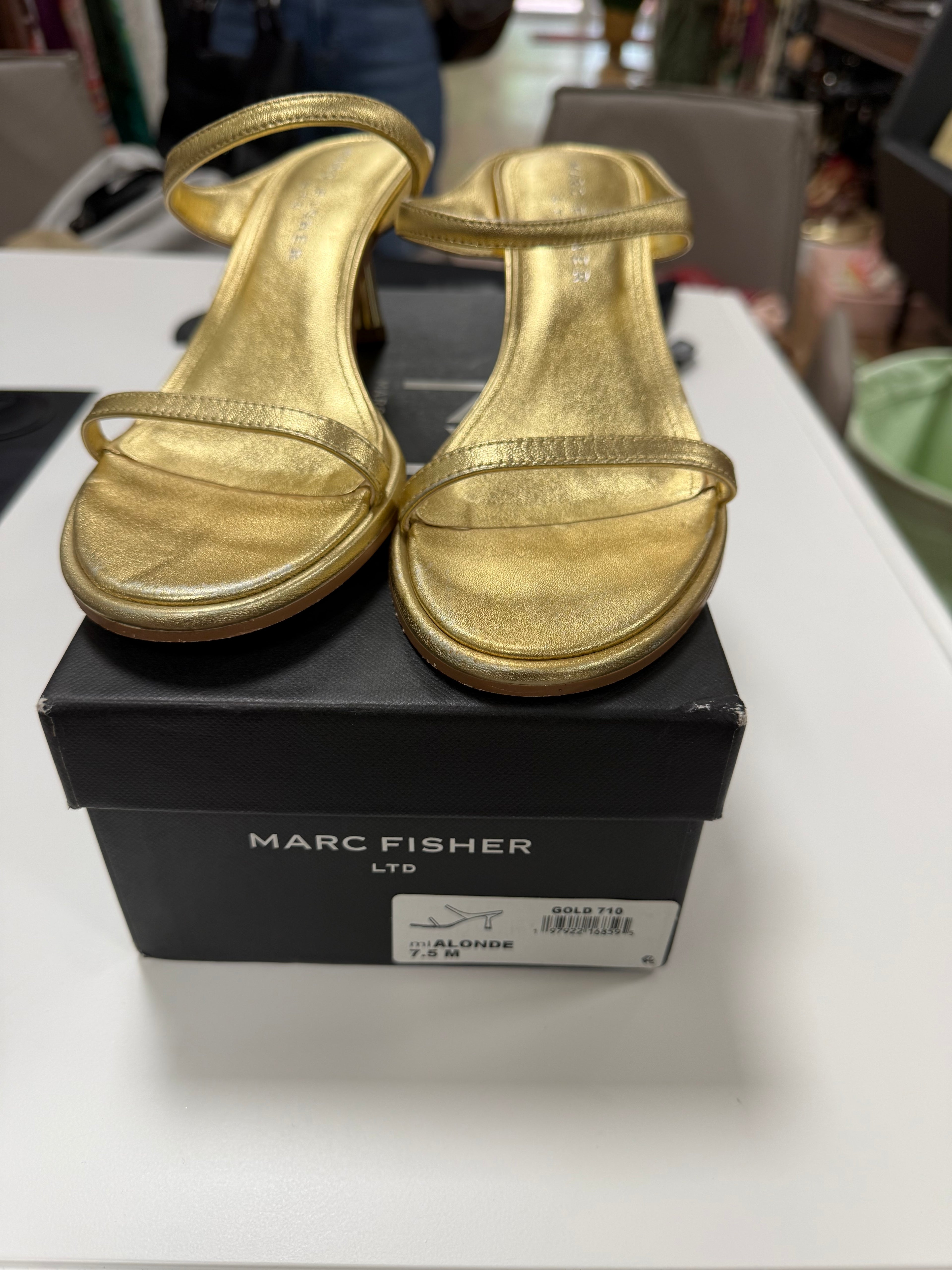 Marc fisher Gold 2 stripes Mule with box Size 37.5