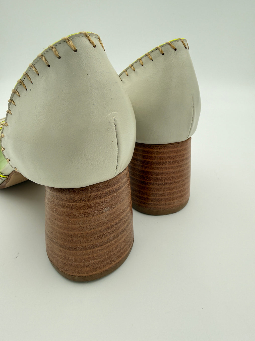 Sarah Chofakian Pearl Green Peep Toe Size 7 US