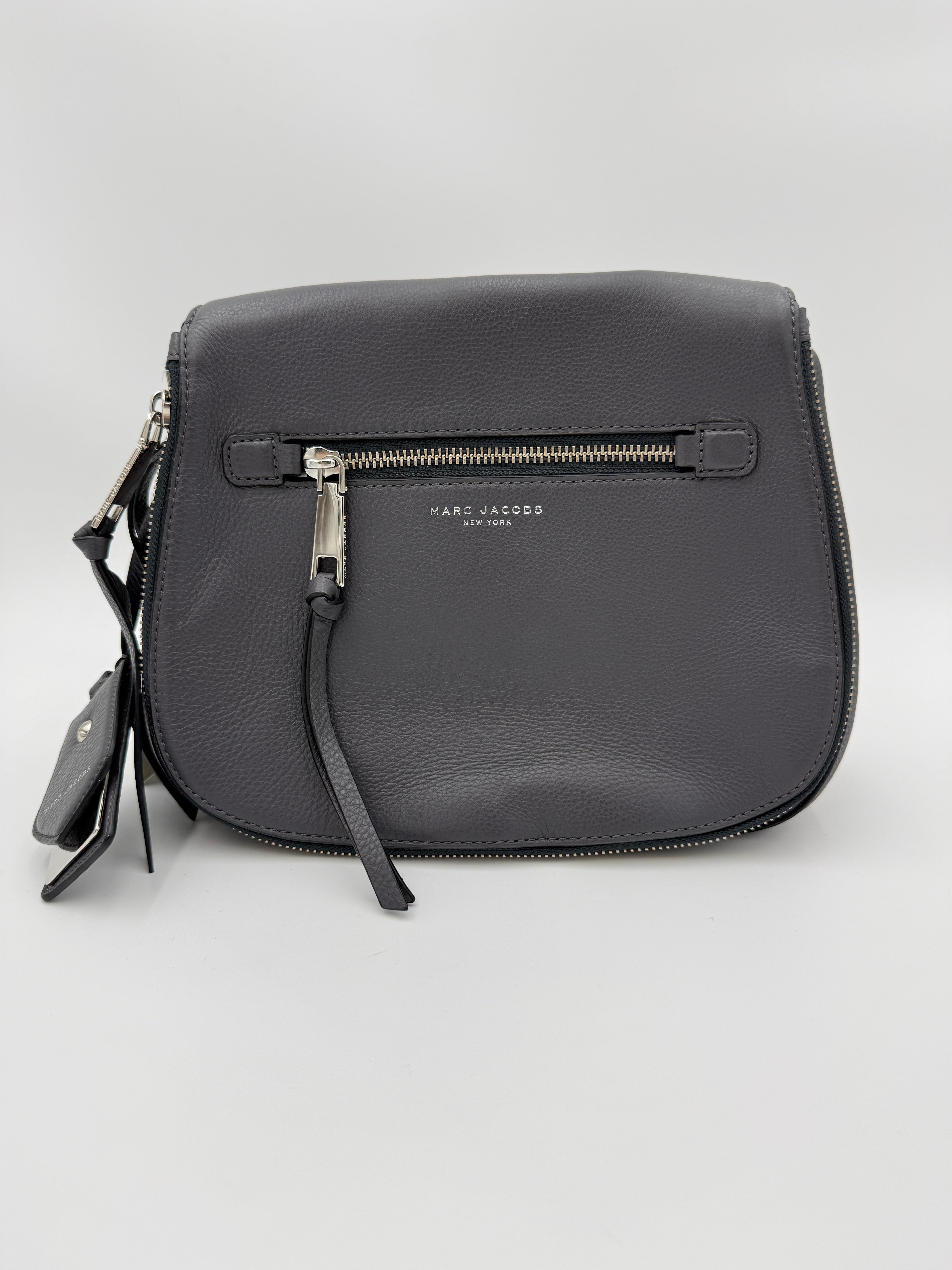 Marc Jacobs Saddle Gray bag with dust