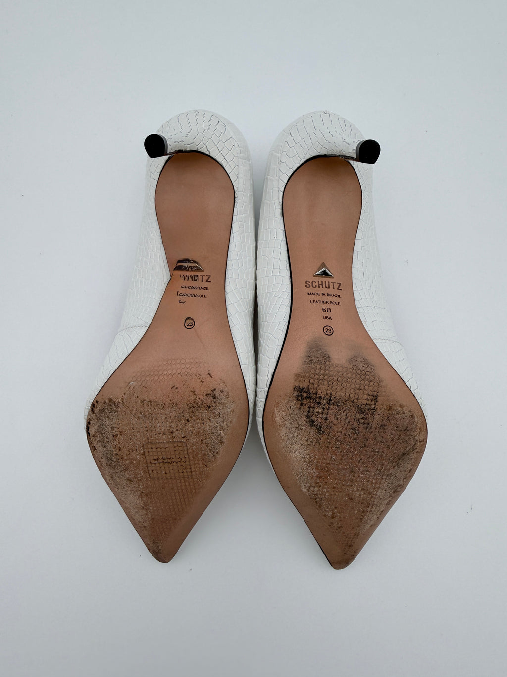 Schutz White Croco Embossed Scarpin Size 6