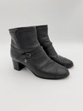 Chanel Black Calfskin leather ankle boots size 37eu
