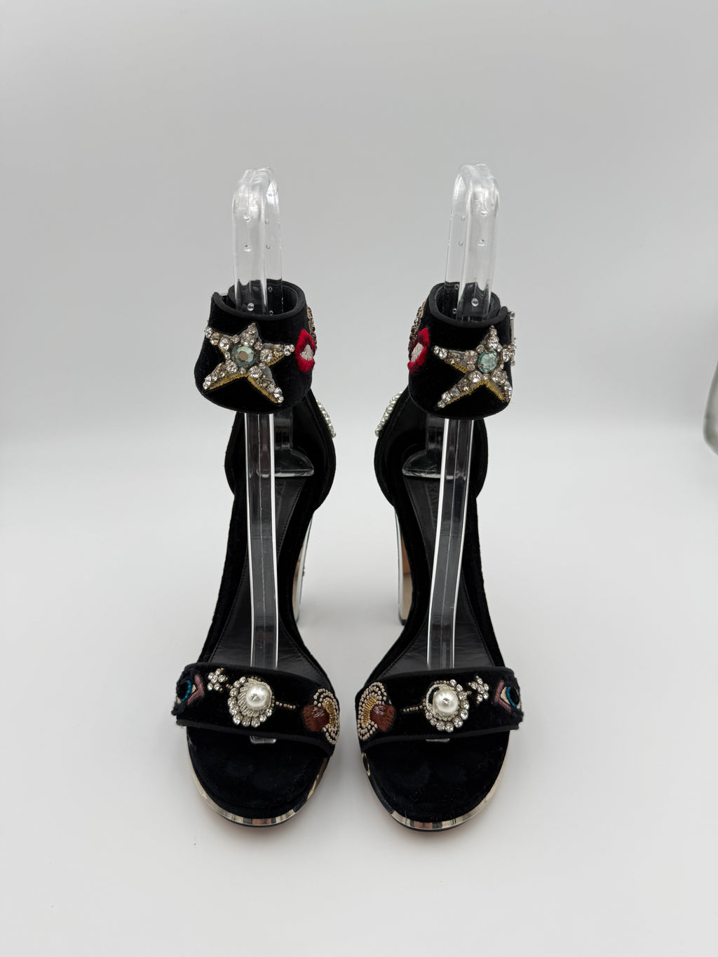 Alexander Mqueen Velvet sandal Size 35,5