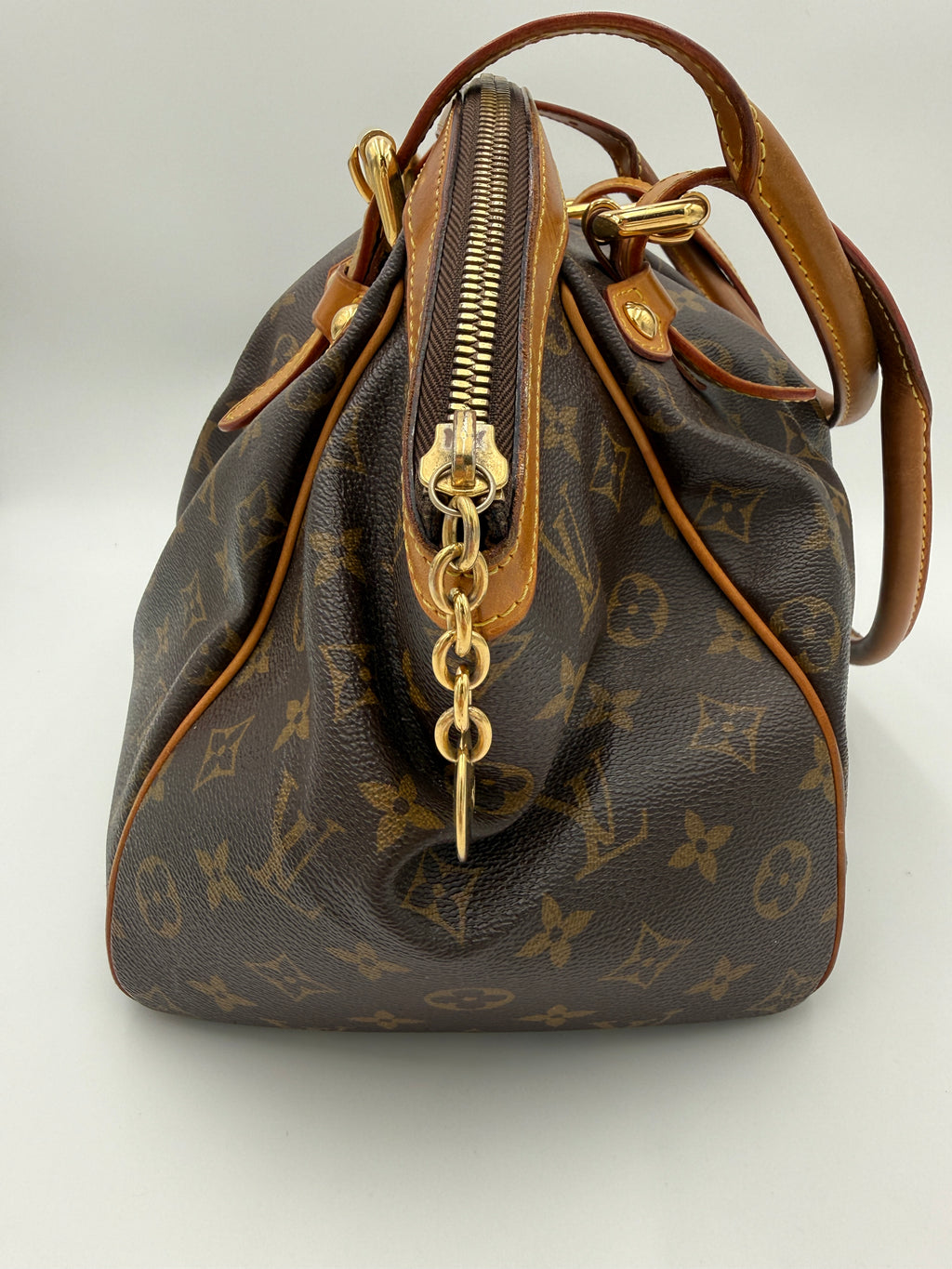 LV Tivoli Gm bag