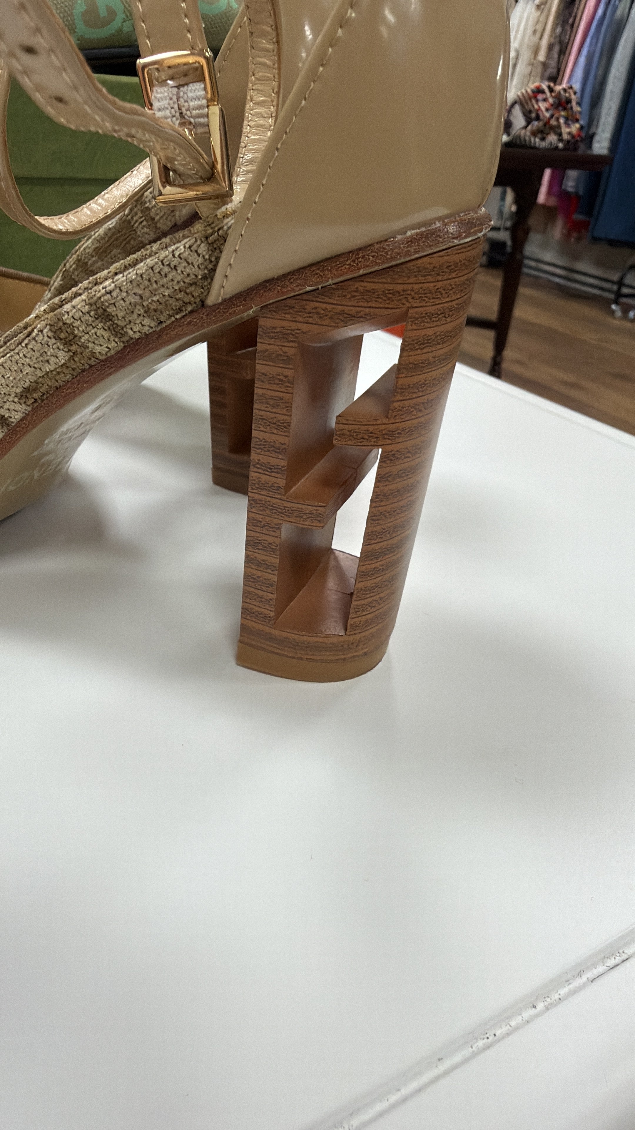 Fendi Jaquard Pumps size 40