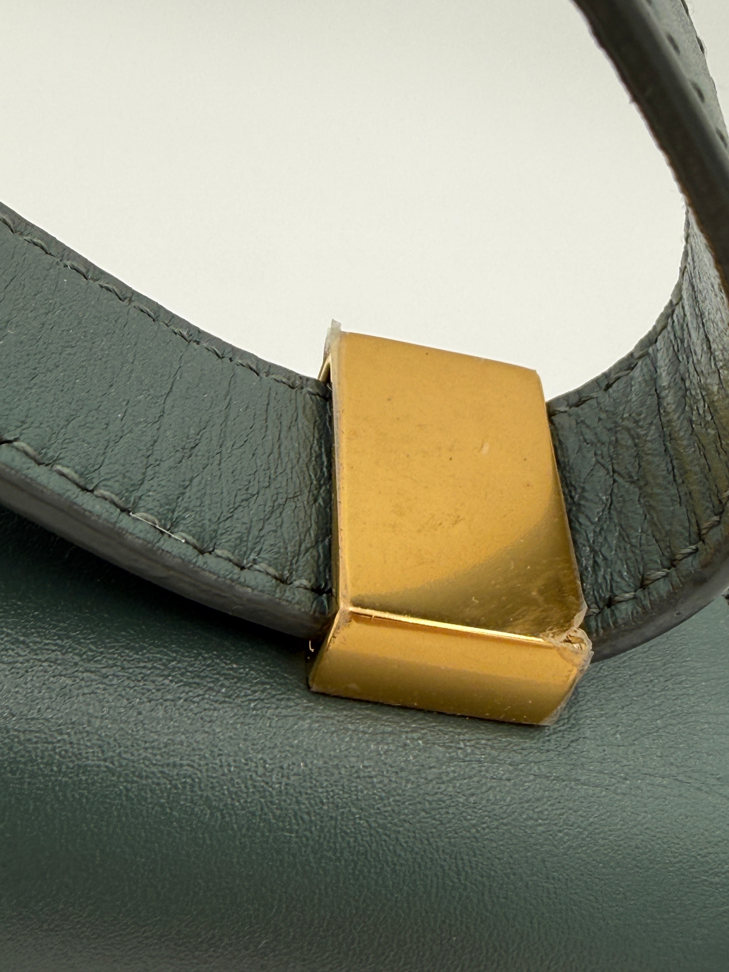 Dior 30 Montaigne green