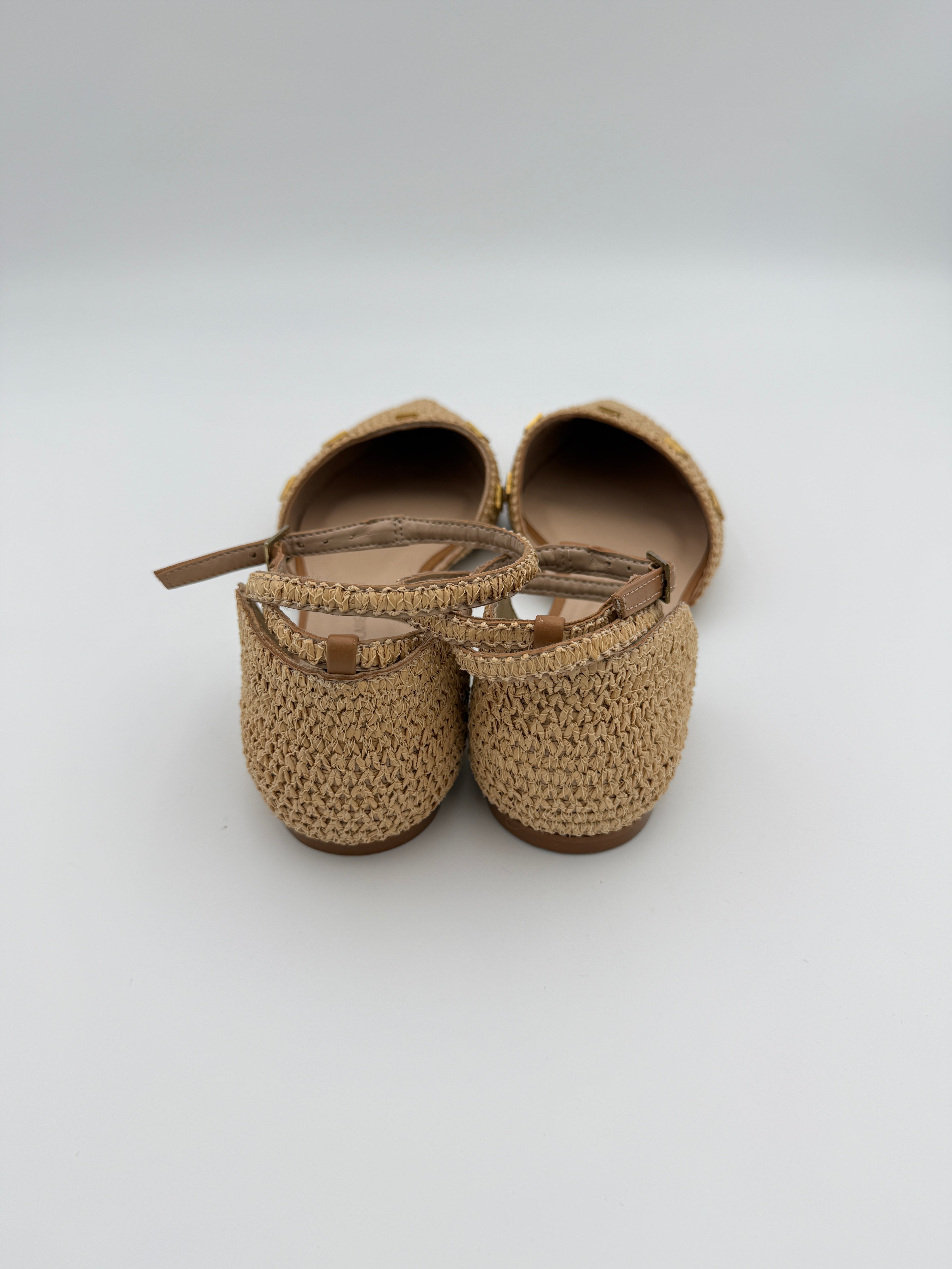 VIX Fiorela Raffia Flats - New - Size US9