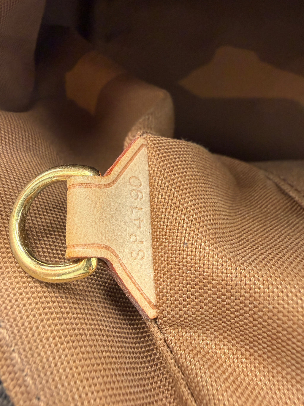 LV Tivoli Gm bag