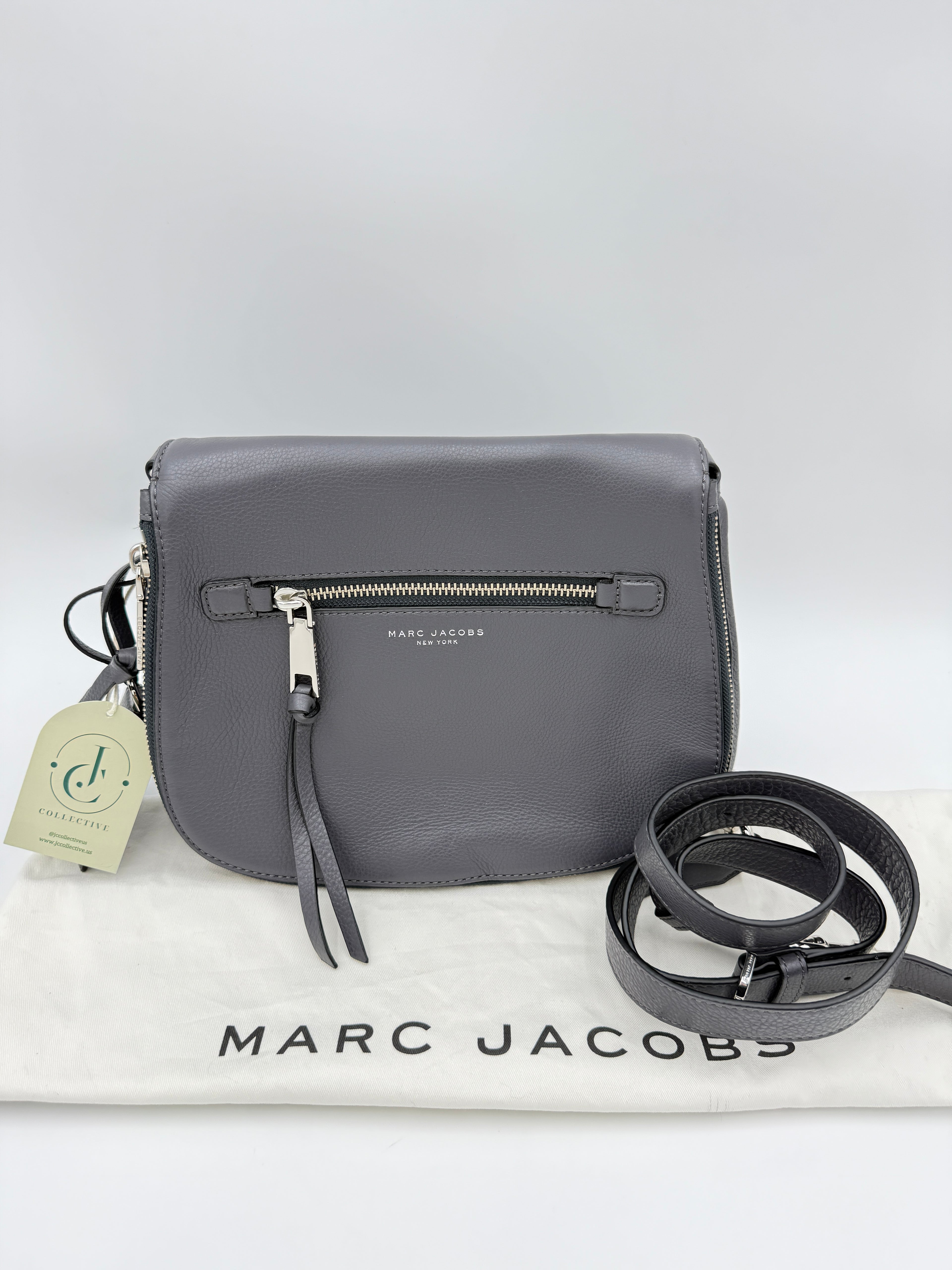 Marc Jacobs Saddle Gray bag with dust