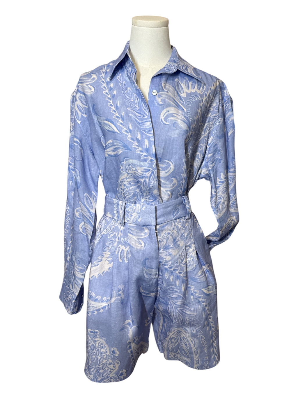 TIG Blue Linen Paisley Print Set Medium
