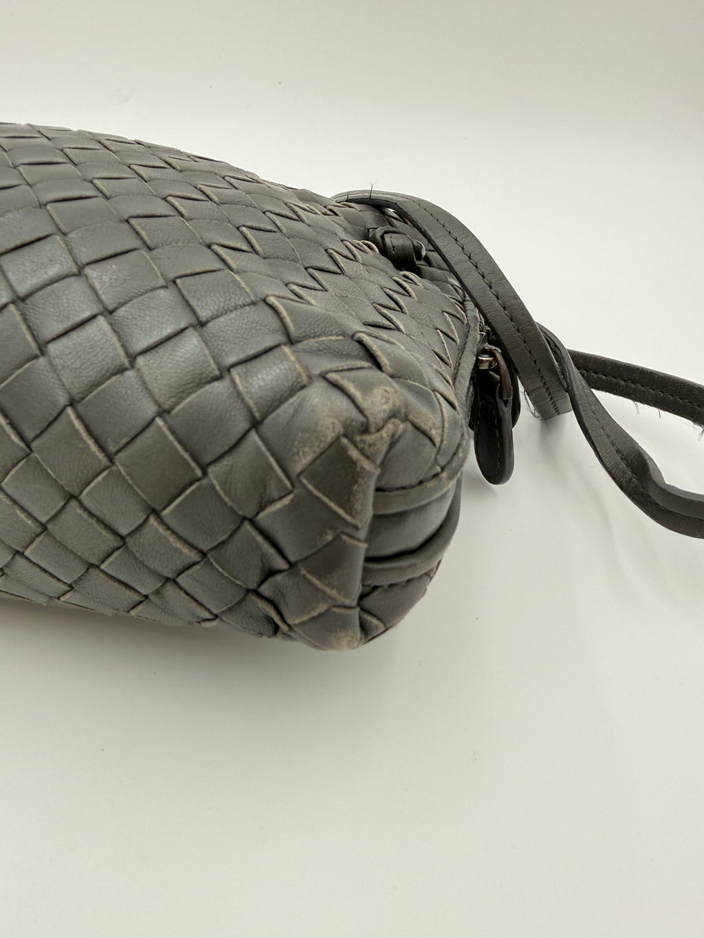 Bottega Veneta Intreciatto Crossbody Dark Gray