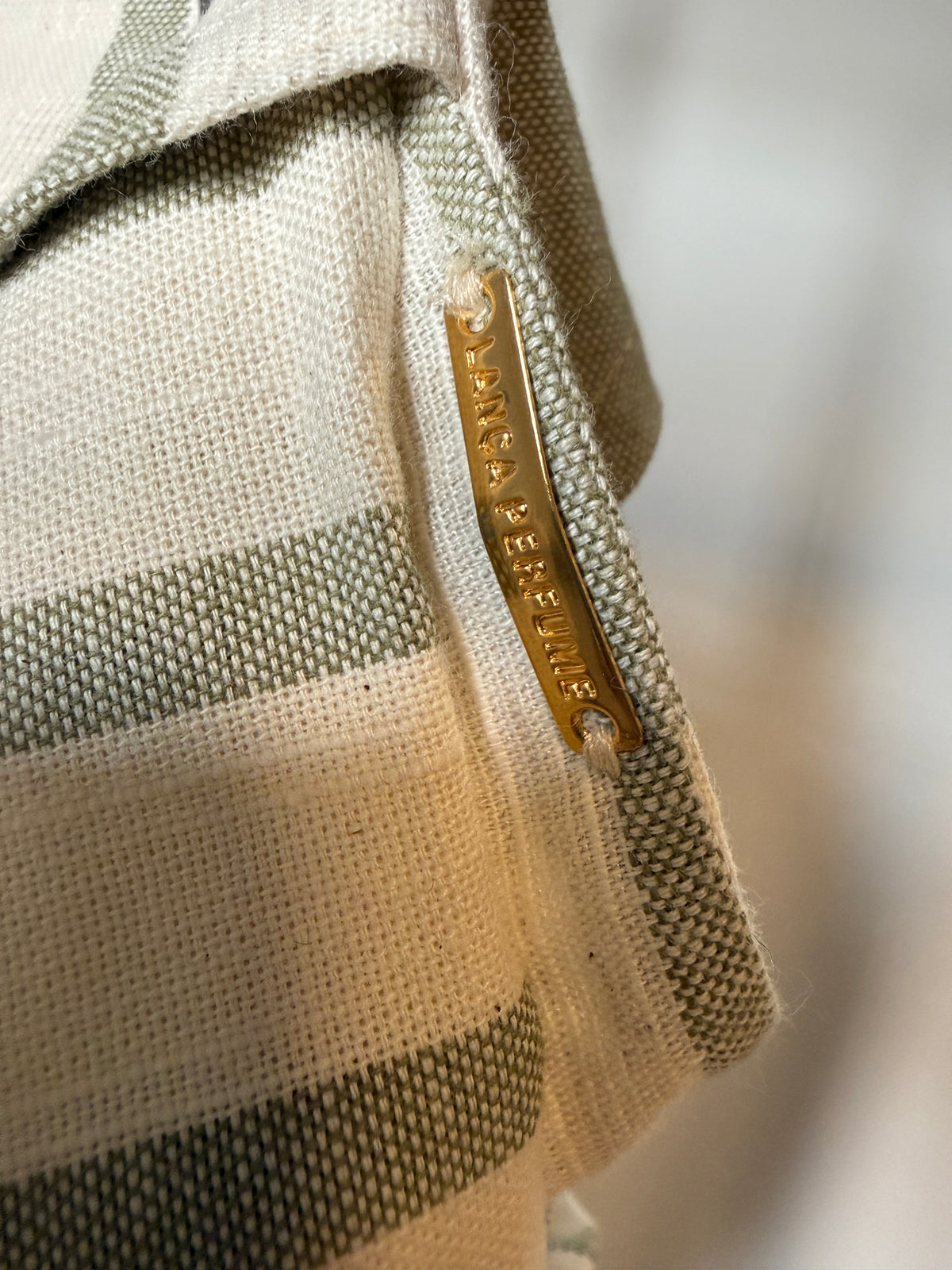 LANÇA PERFUME SHORTS WITH BELT