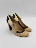 Chanel beige black heel pump EU39,5