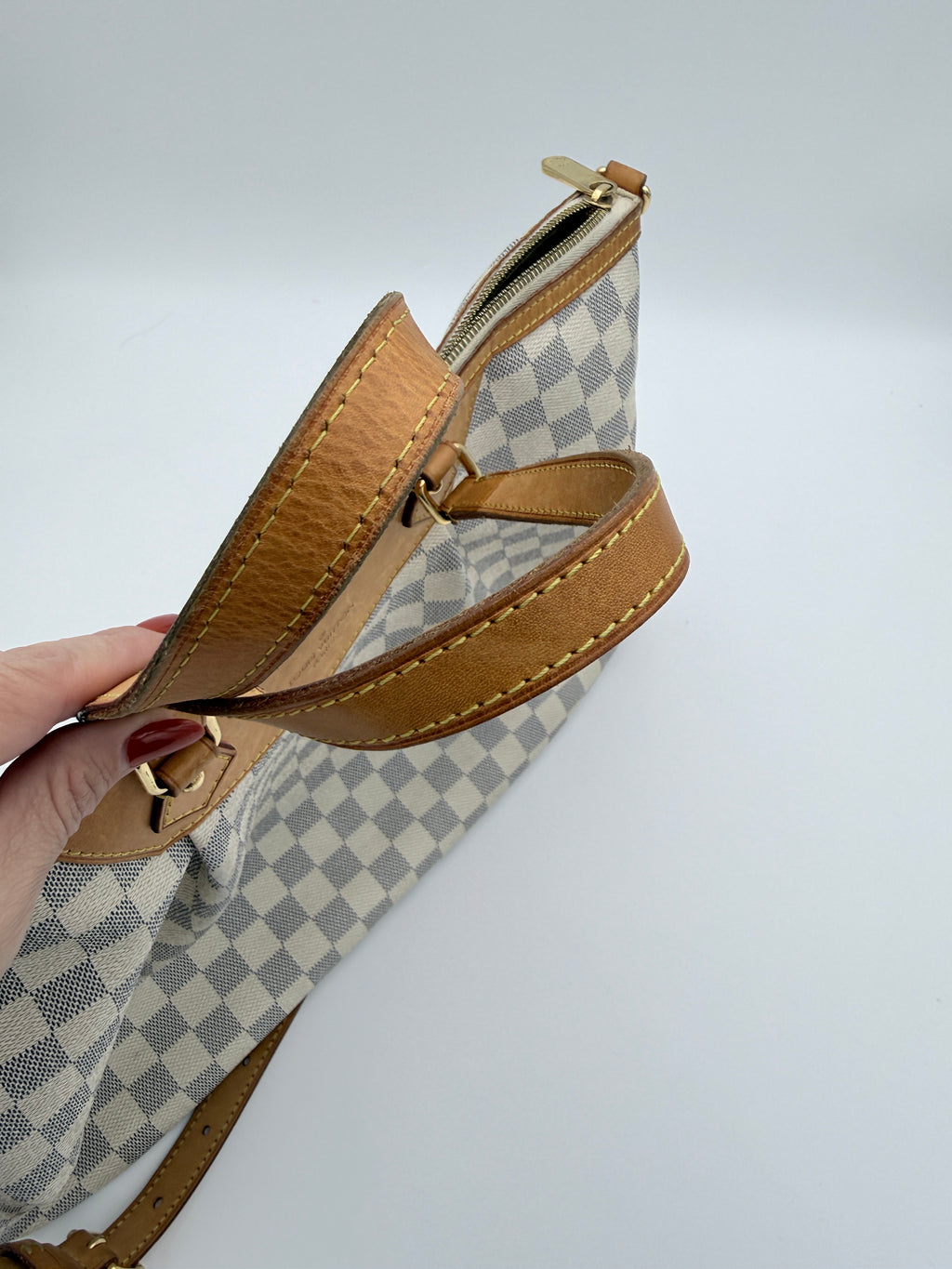 Louis Vuitton Damier Azur Siracusa GM