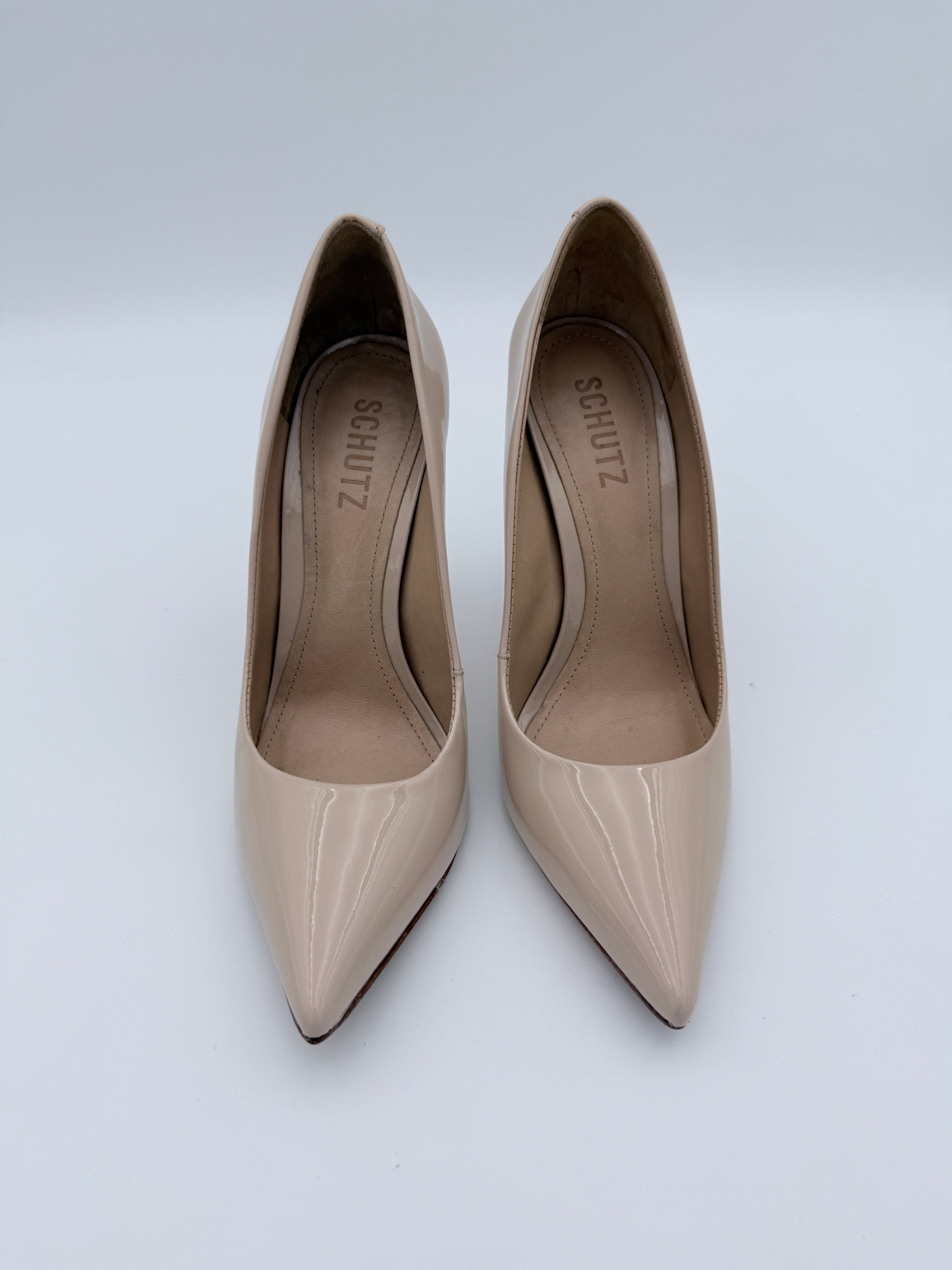 Schutz Nude Patent Scarpin size 7
