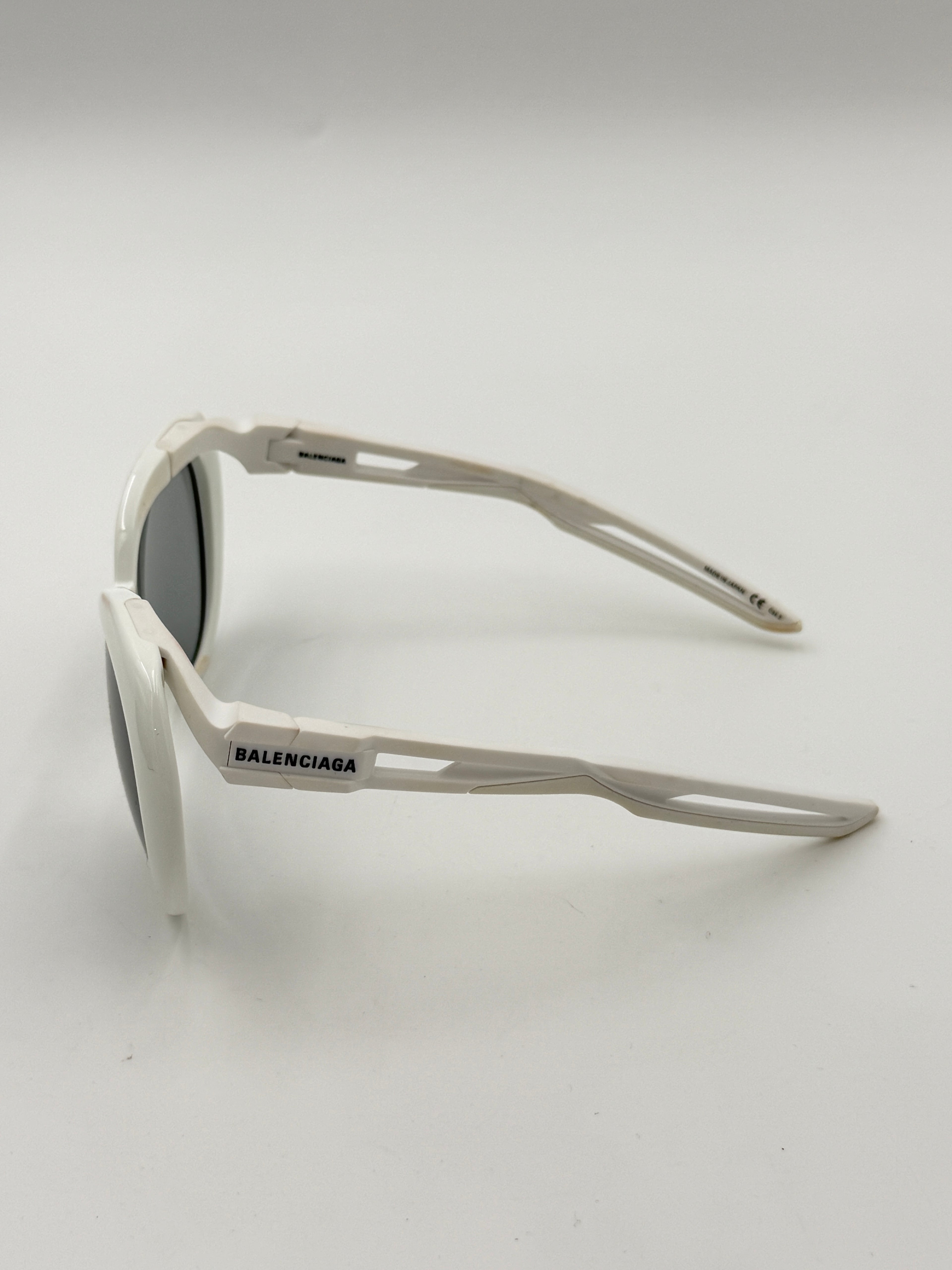 Balenciaga BB0024S white