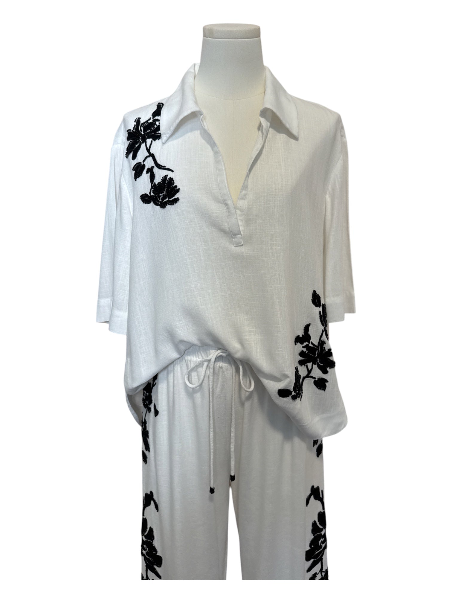 ZARA White Cotton Embroidered Set M