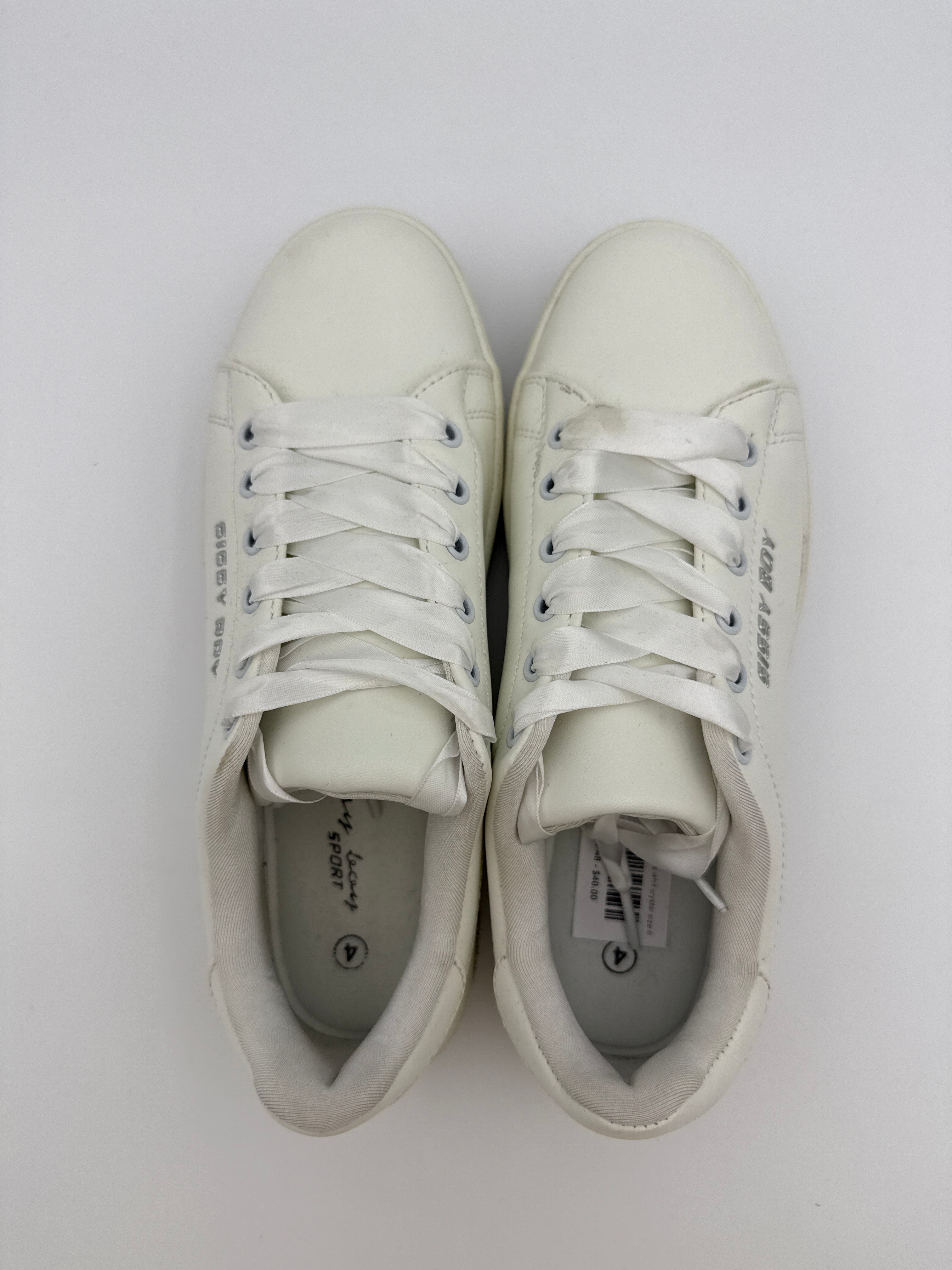 White Snickers with Crystal size 4 us