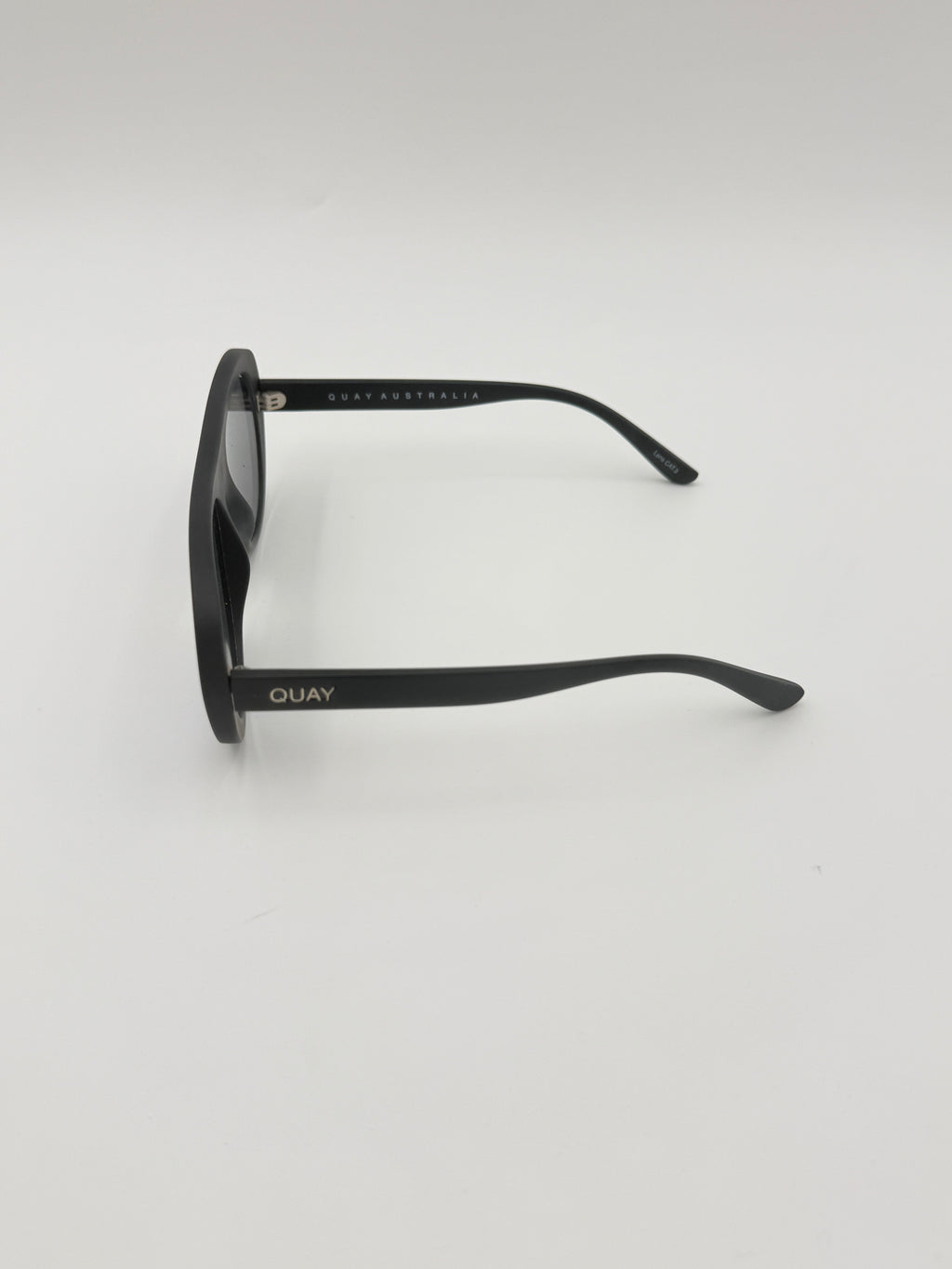 Quay Bold Move Mirroed Sunglasses