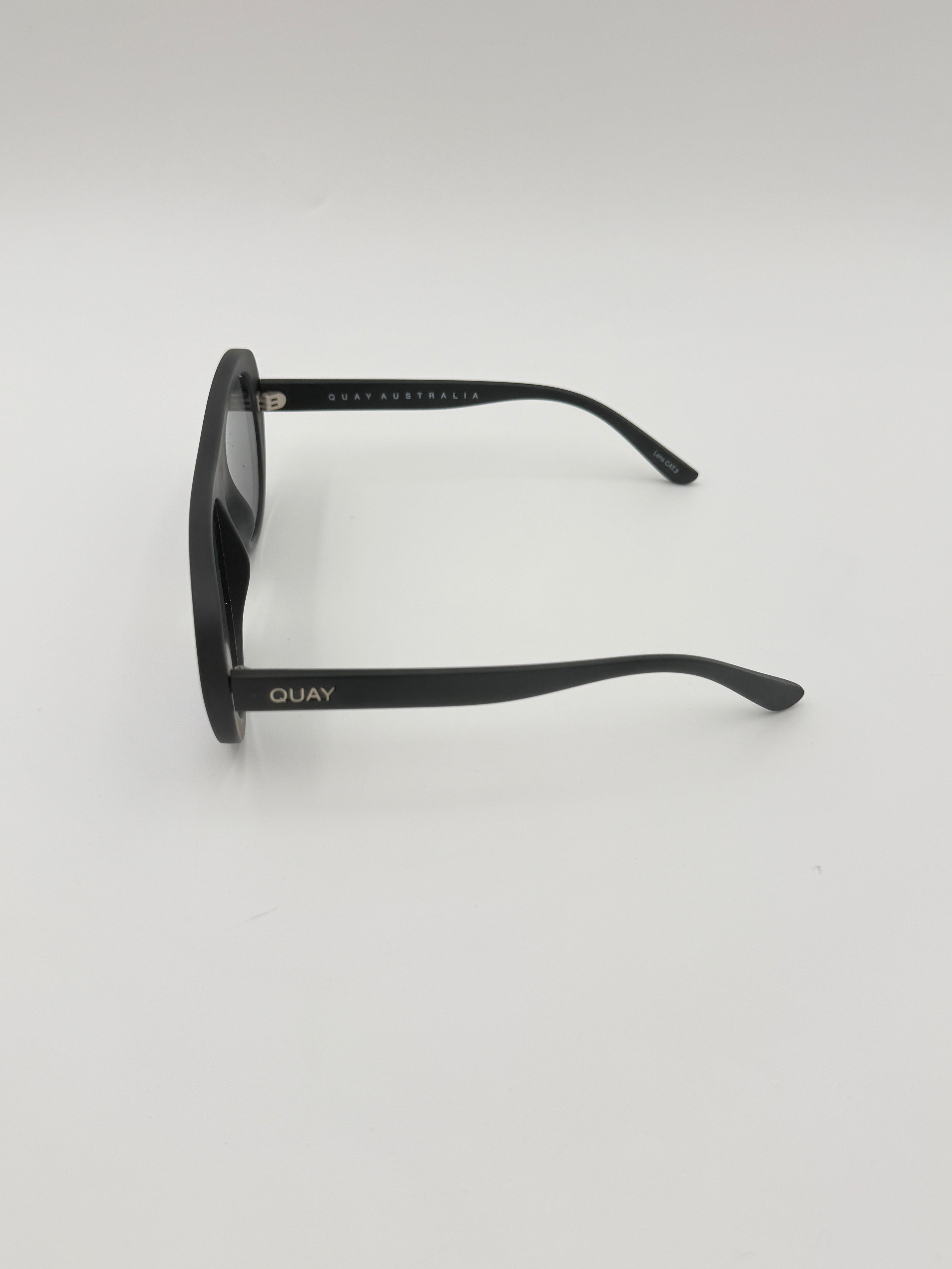 Quay Bold Move Mirroed Sunglasses