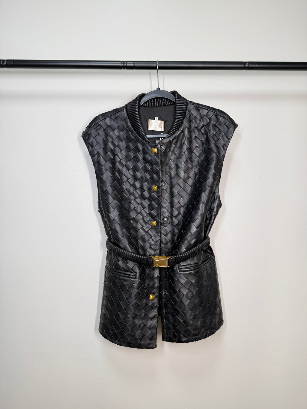 DGaia Intreciatto Leather Vest with Belt