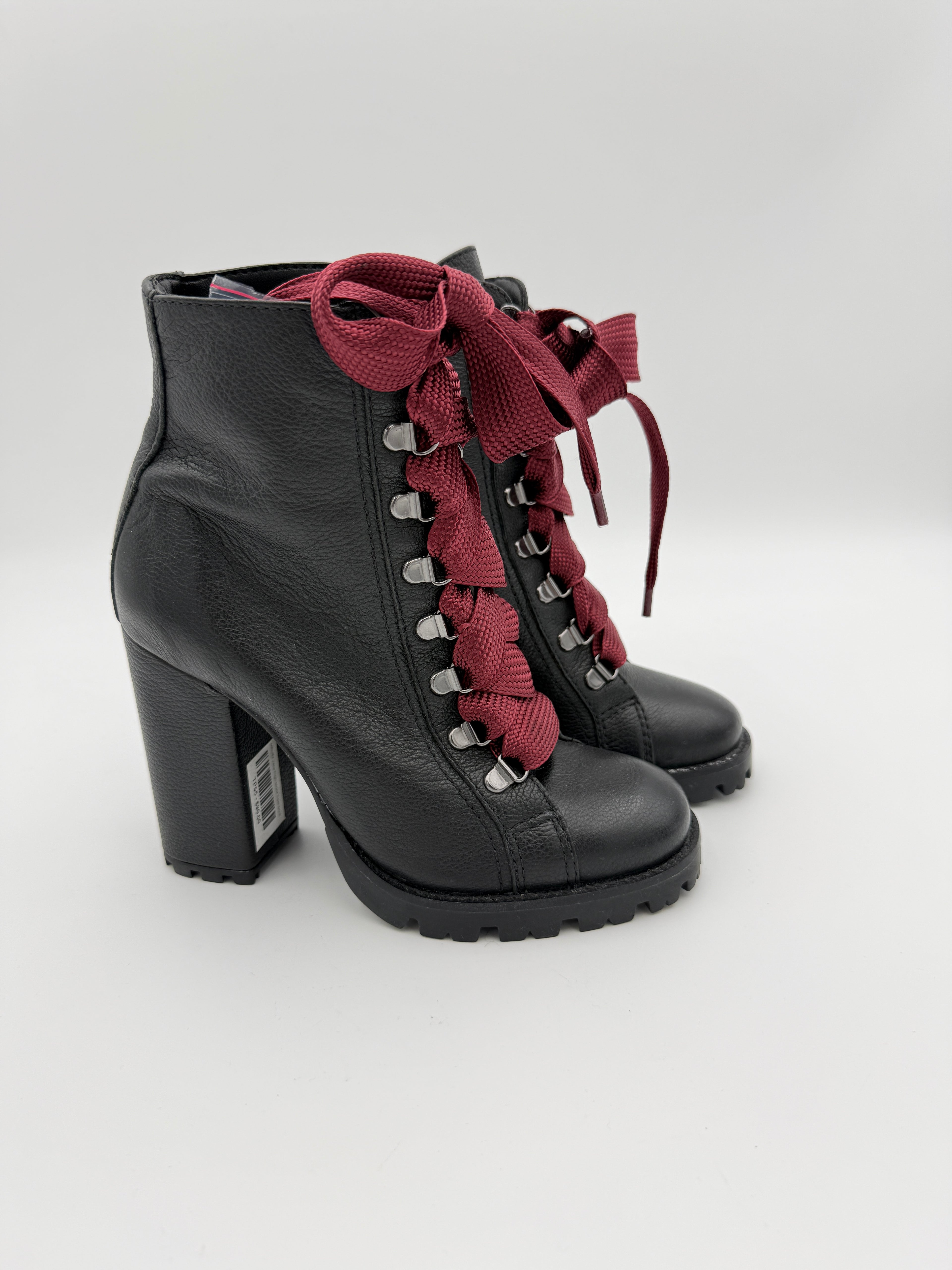 Schutz zara high block heel boot size 6,5