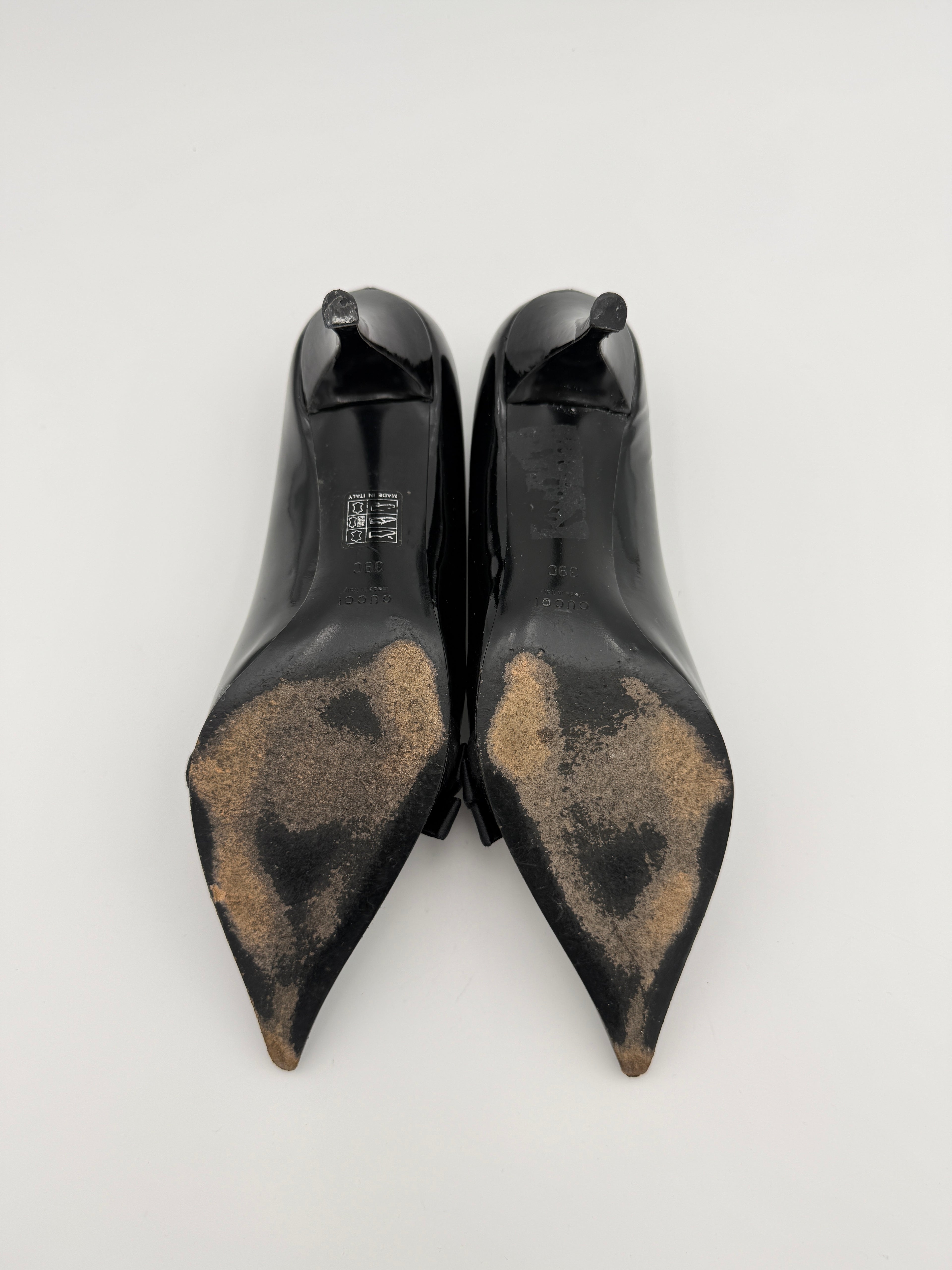 Gucci pointed patent scarpin
