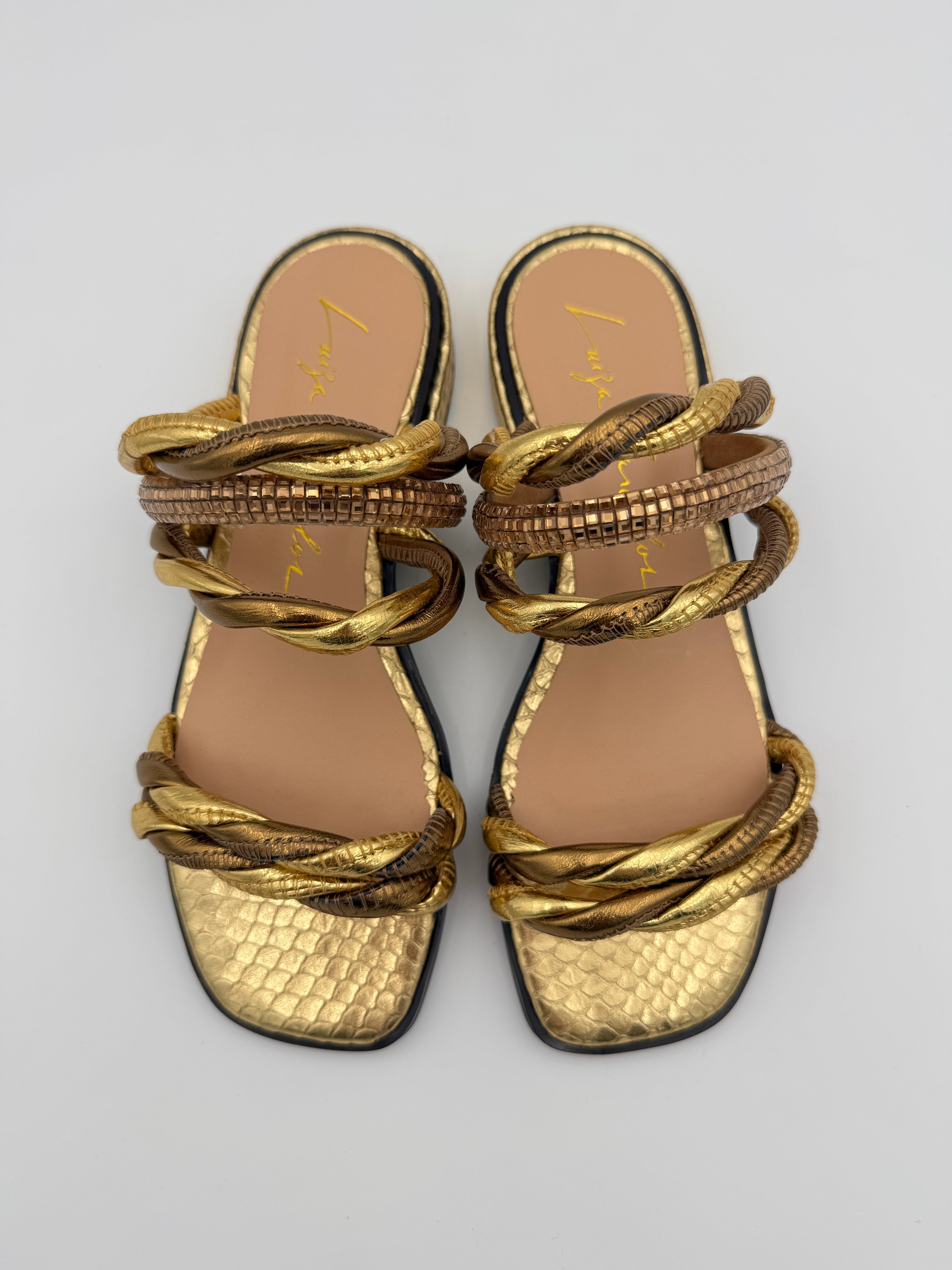 Luiza Barcelos Metalcolor Flat B076 V4
