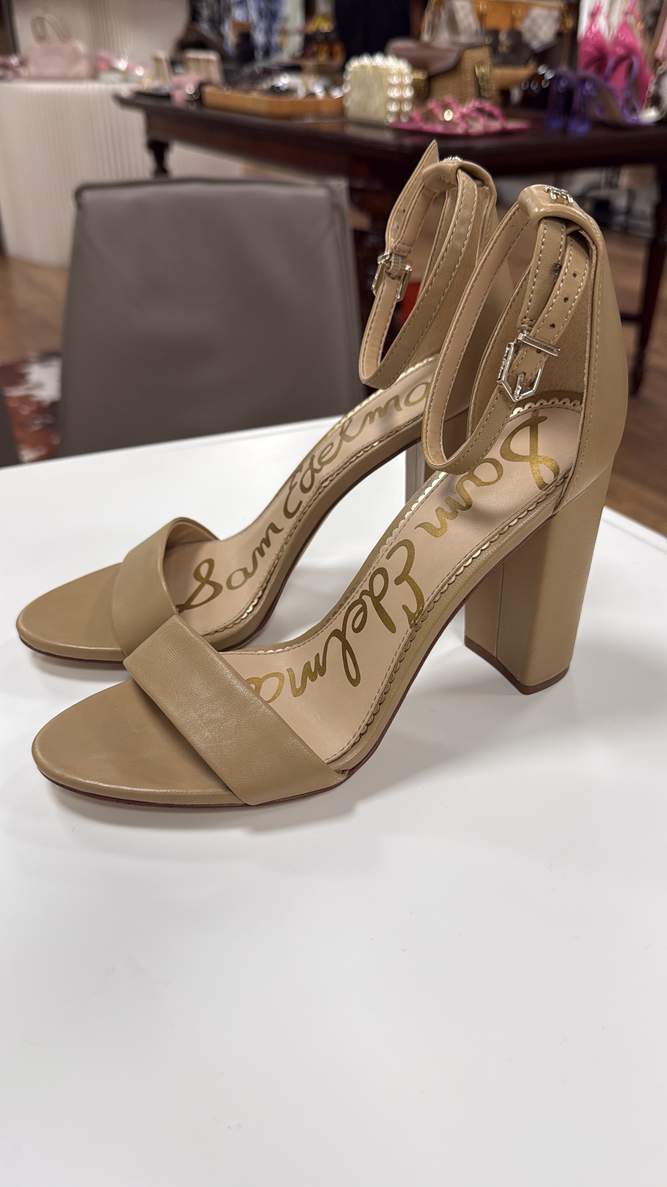 San Edelman nude heel sandals S8