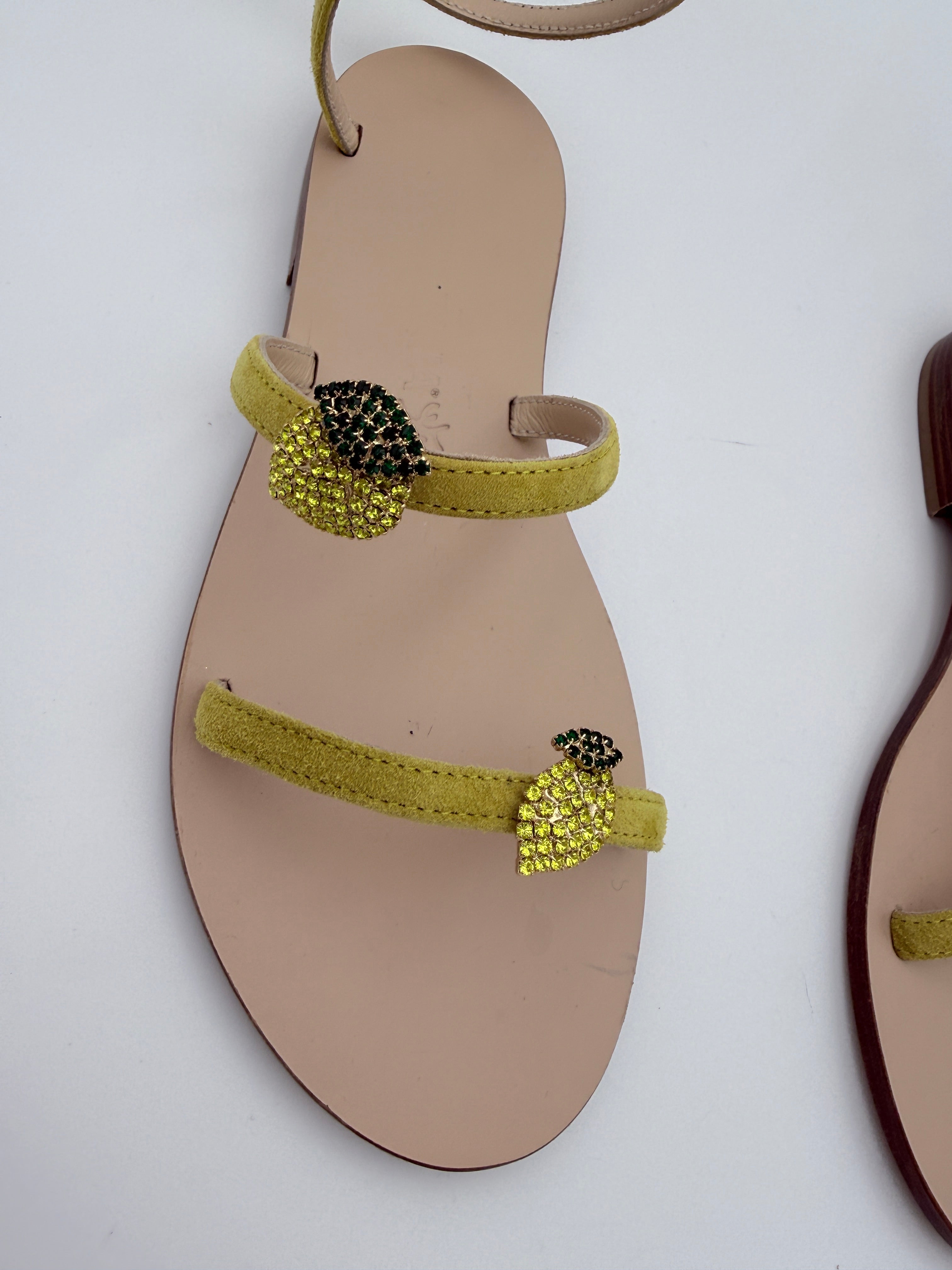 Abiddikkia Lemons gladiator flats new size 36