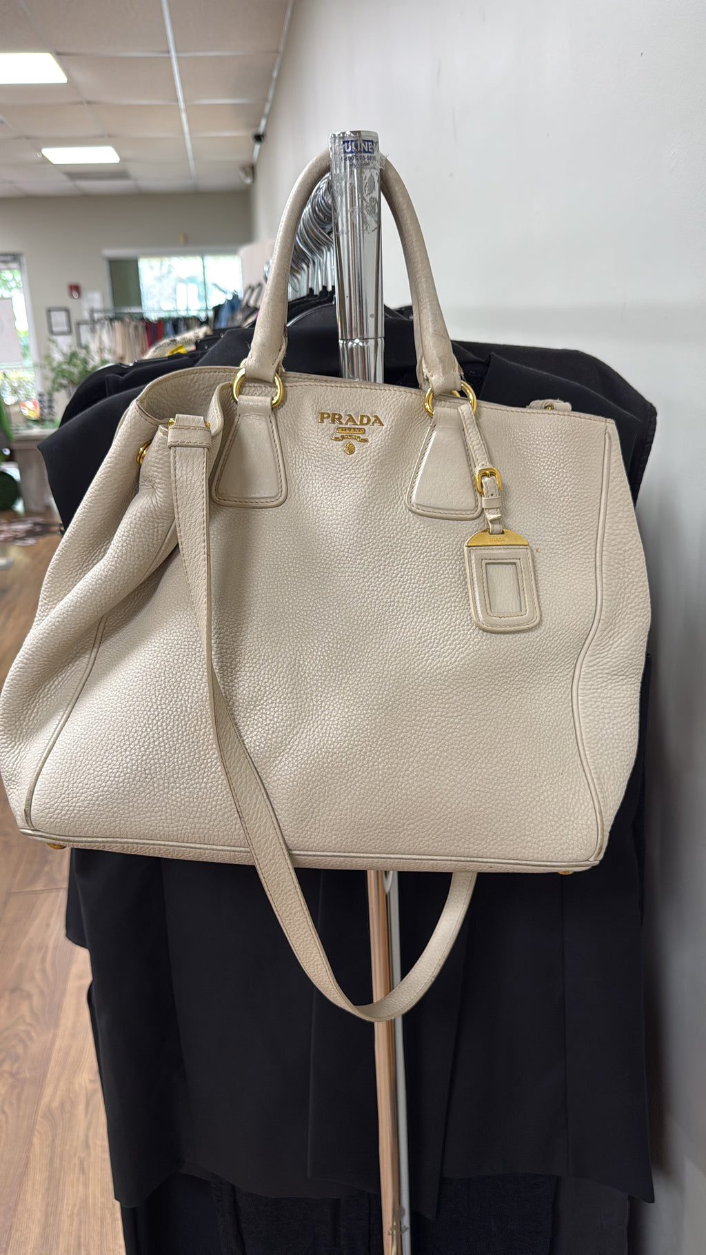 PRADA  off white