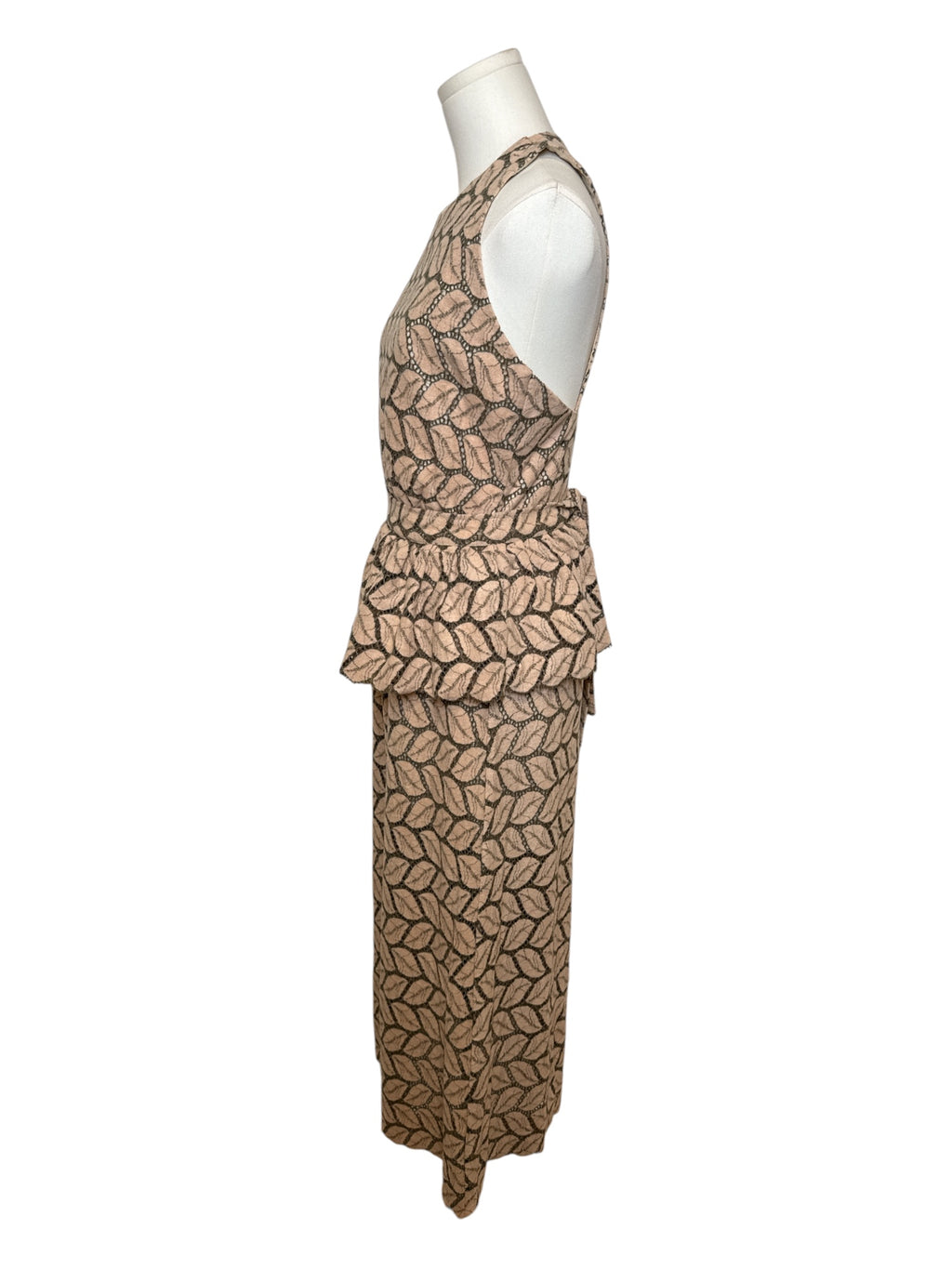 GAITEE ROSE AND GRAY LACE DRESS MEDIUM