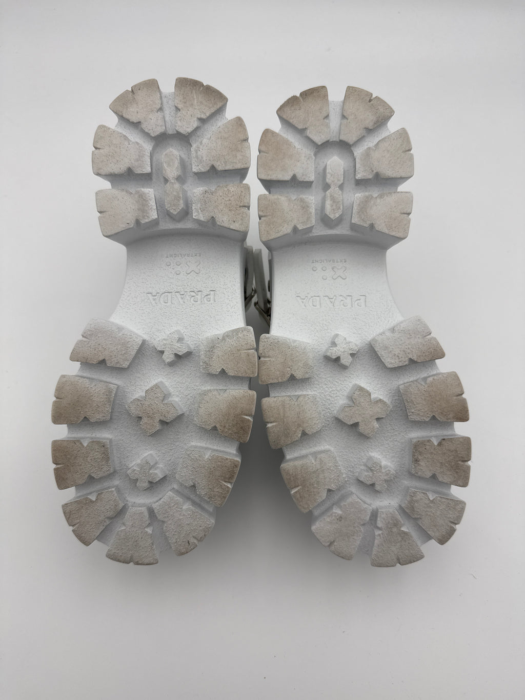Prada Monolight White  Platform size 36