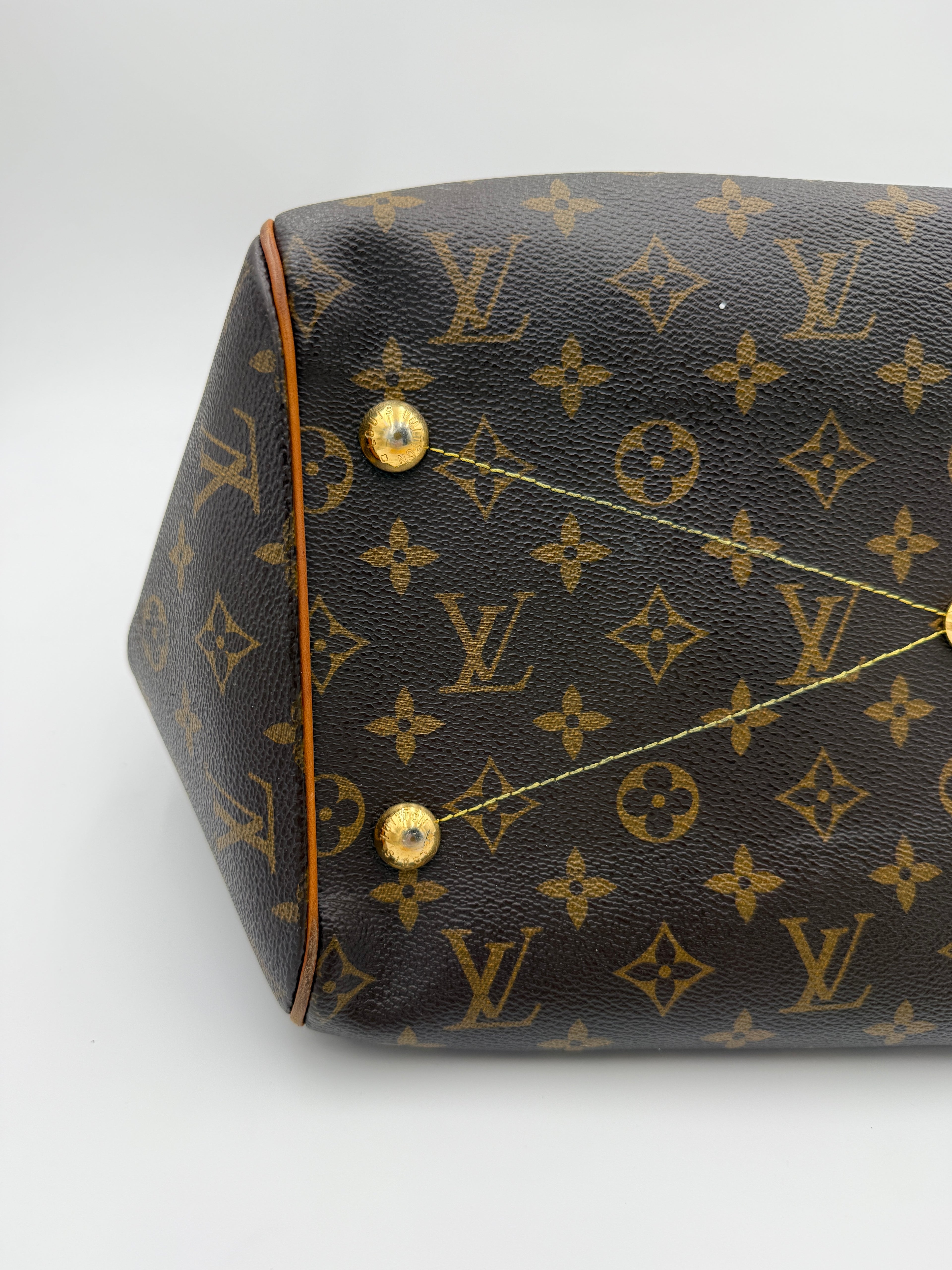 LV Tivoli Gm bag