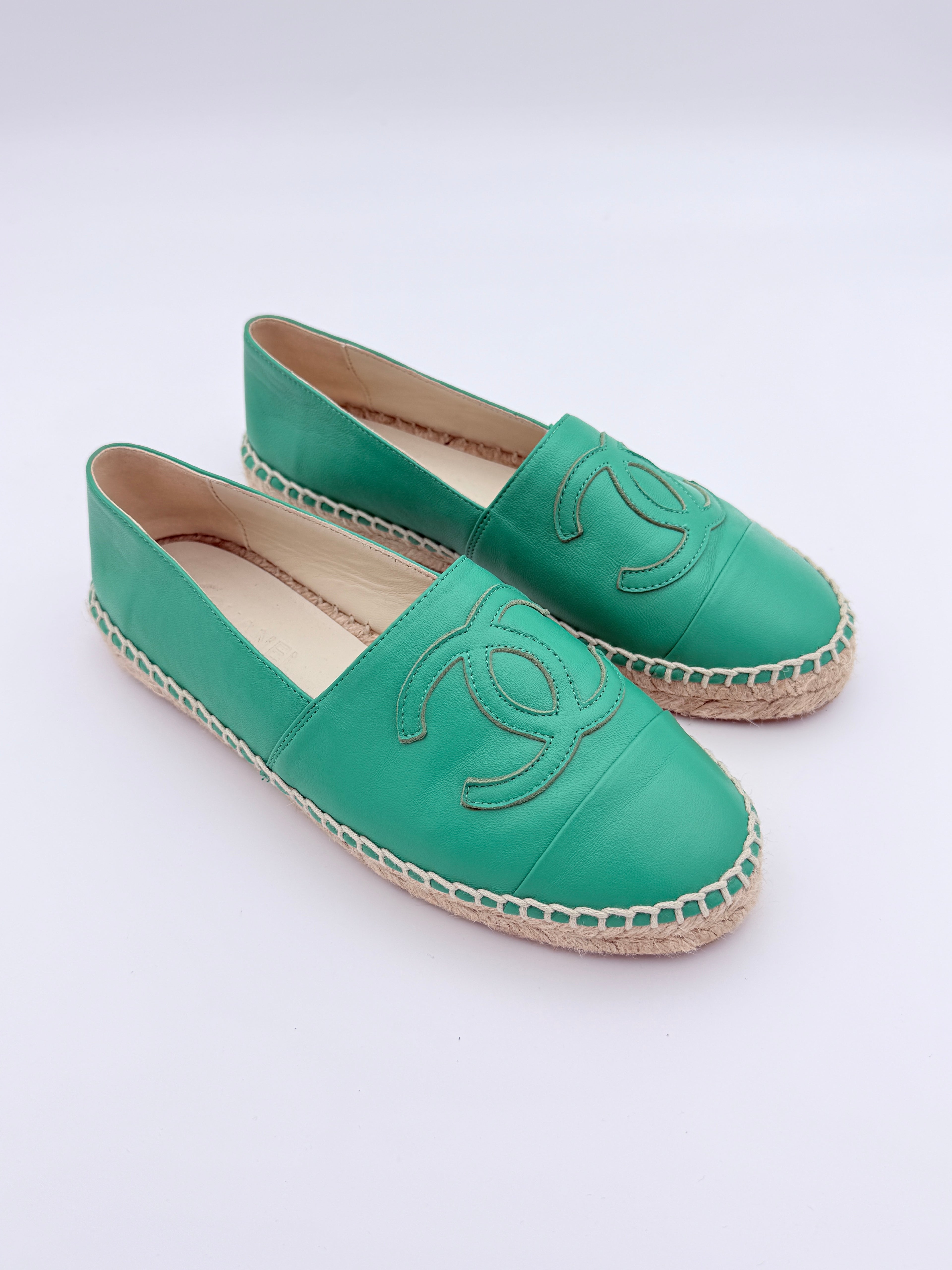 Chanel Green Leather Espadrille size 37