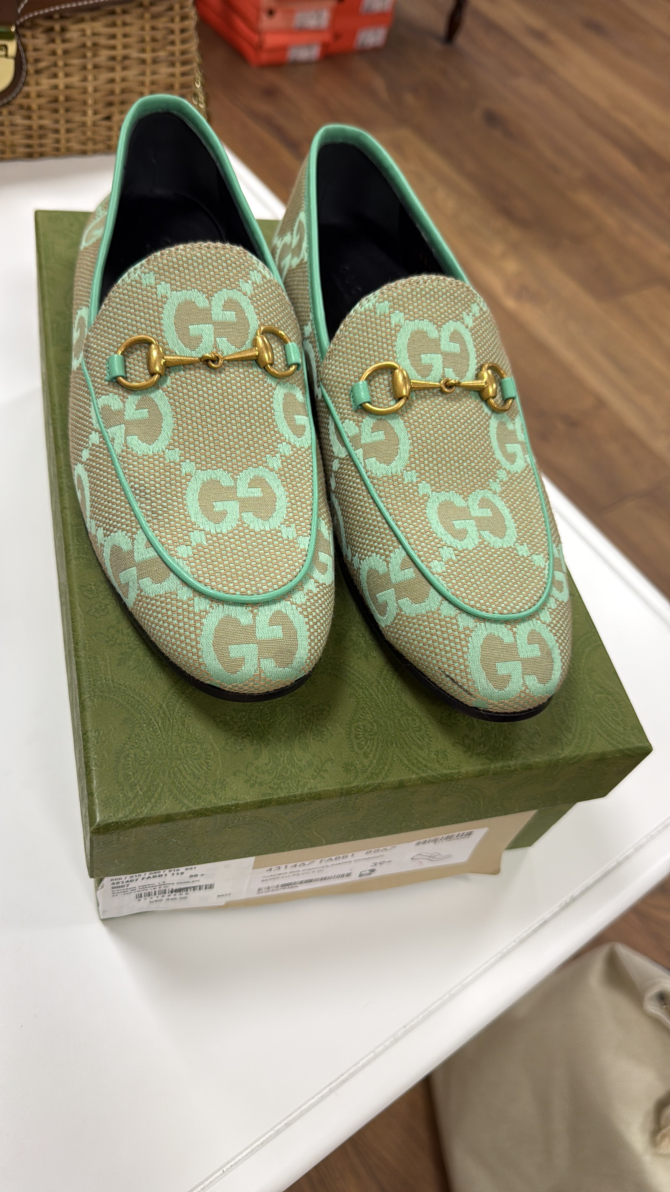 Gucci Green cc Loafers size 39 NWB